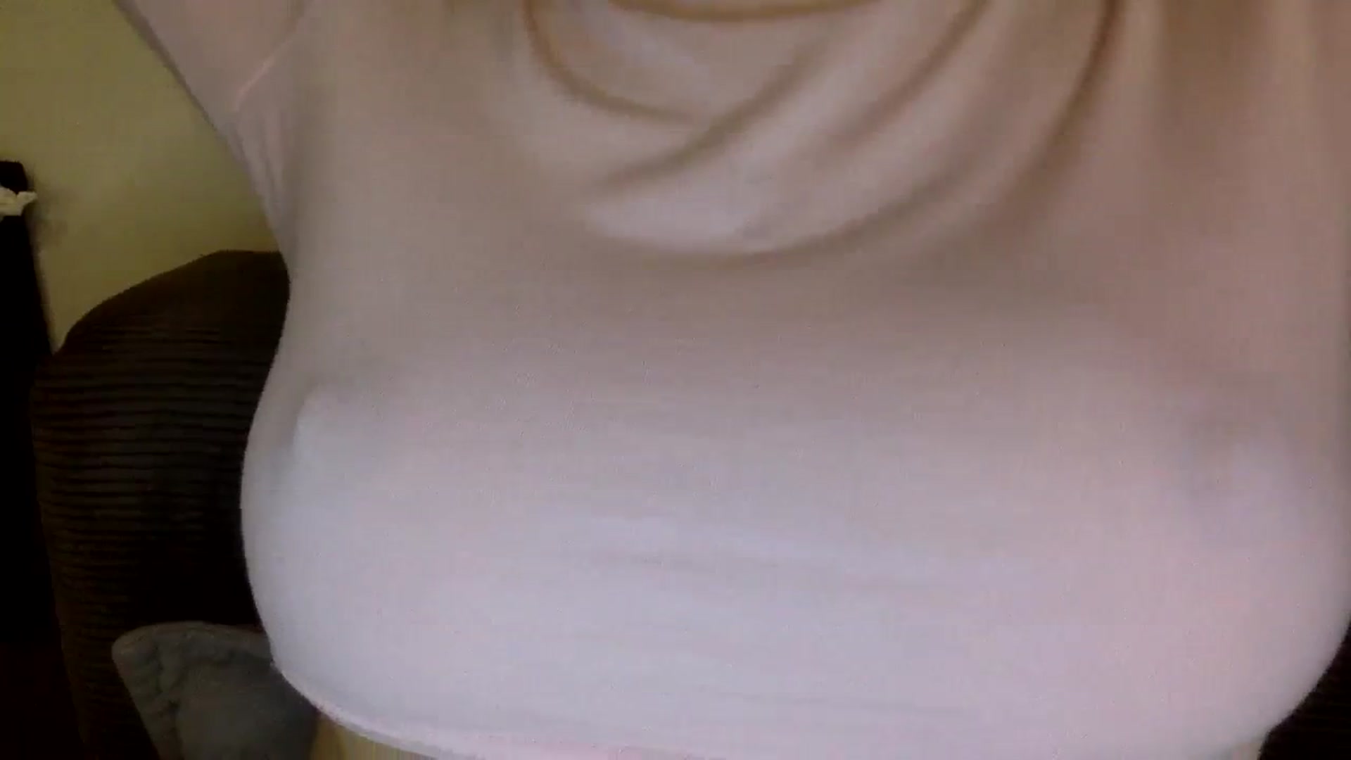 Gallery image thumbnail from EgoisticKitty's myfreecams stream on, 03/19/2024, 14:54 image 11 of 20