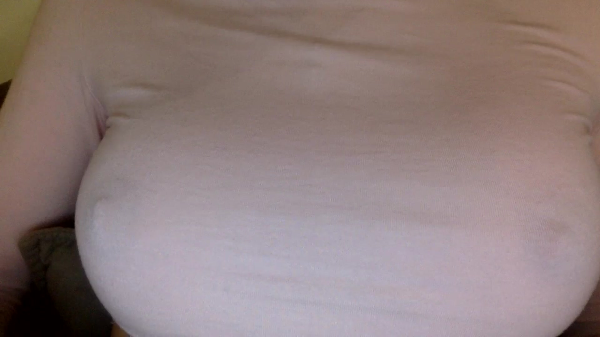 Gallery image thumbnail from EgoisticKitty's myfreecams stream on, 03/19/2024, 14:54 image 16 of 20