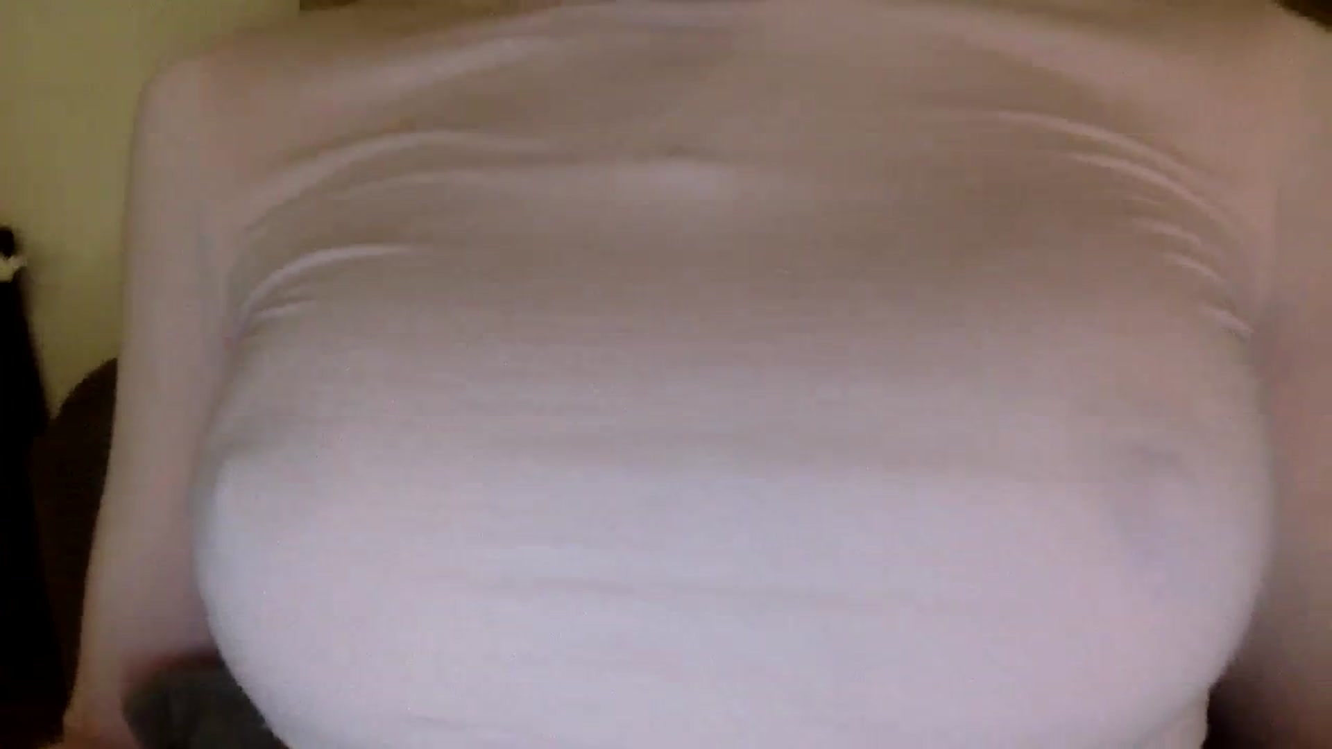 Gallery image thumbnail from EgoisticKitty's myfreecams stream on, 03/19/2024, 14:54 image 10 of 20