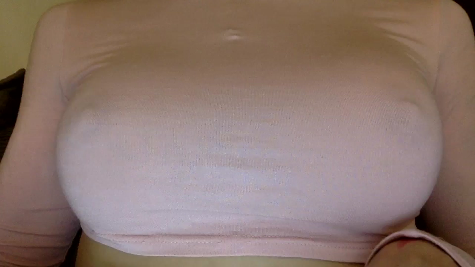 Gallery image thumbnail from EgoisticKitty's myfreecams stream on, 03/22/2024, 17:29 image 8 of 20
