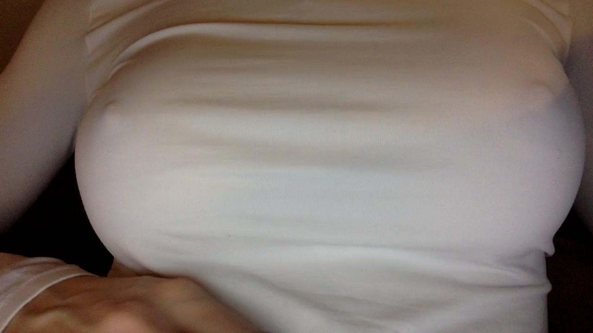 Gallery image thumbnail from EgoisticKitty's myfreecams stream on, 03/23/2024, 10:30 image 19 of 20