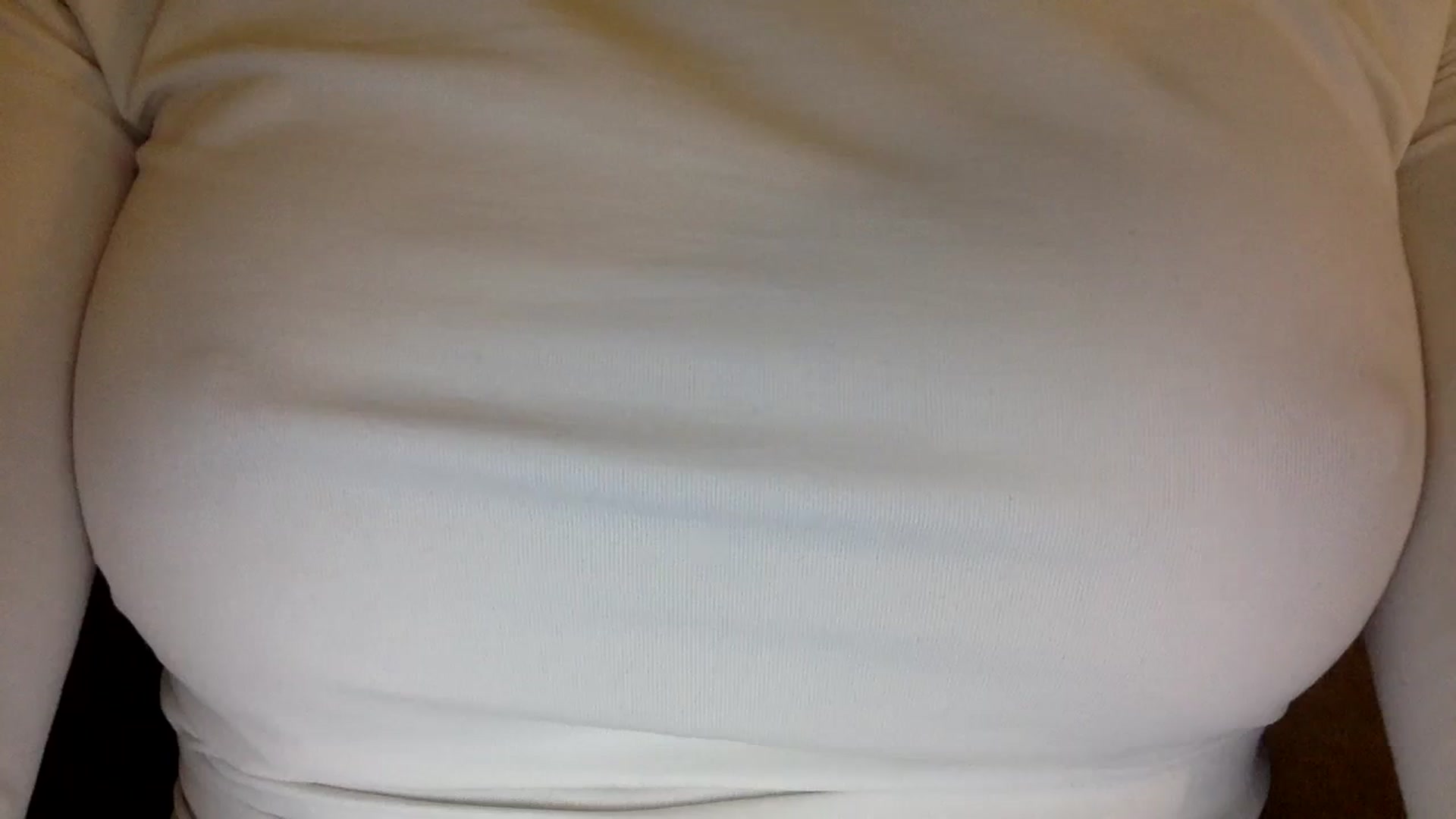Gallery image thumbnail from EgoisticKitty's myfreecams stream on, 03/23/2024, 11:40 image 19 of 20