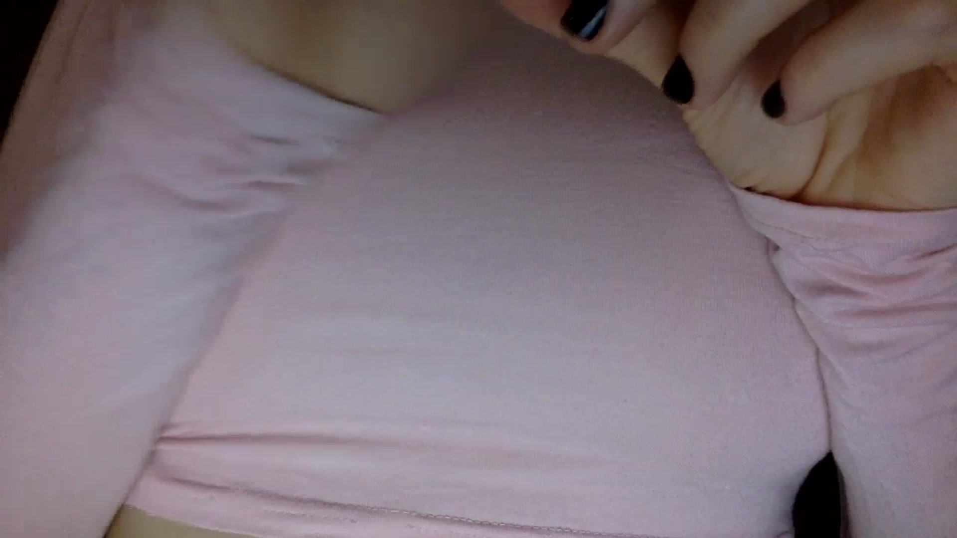 Gallery image thumbnail from EgoisticKitty's myfreecams stream on, 03/25/2024, 10:24 image 4 of 20