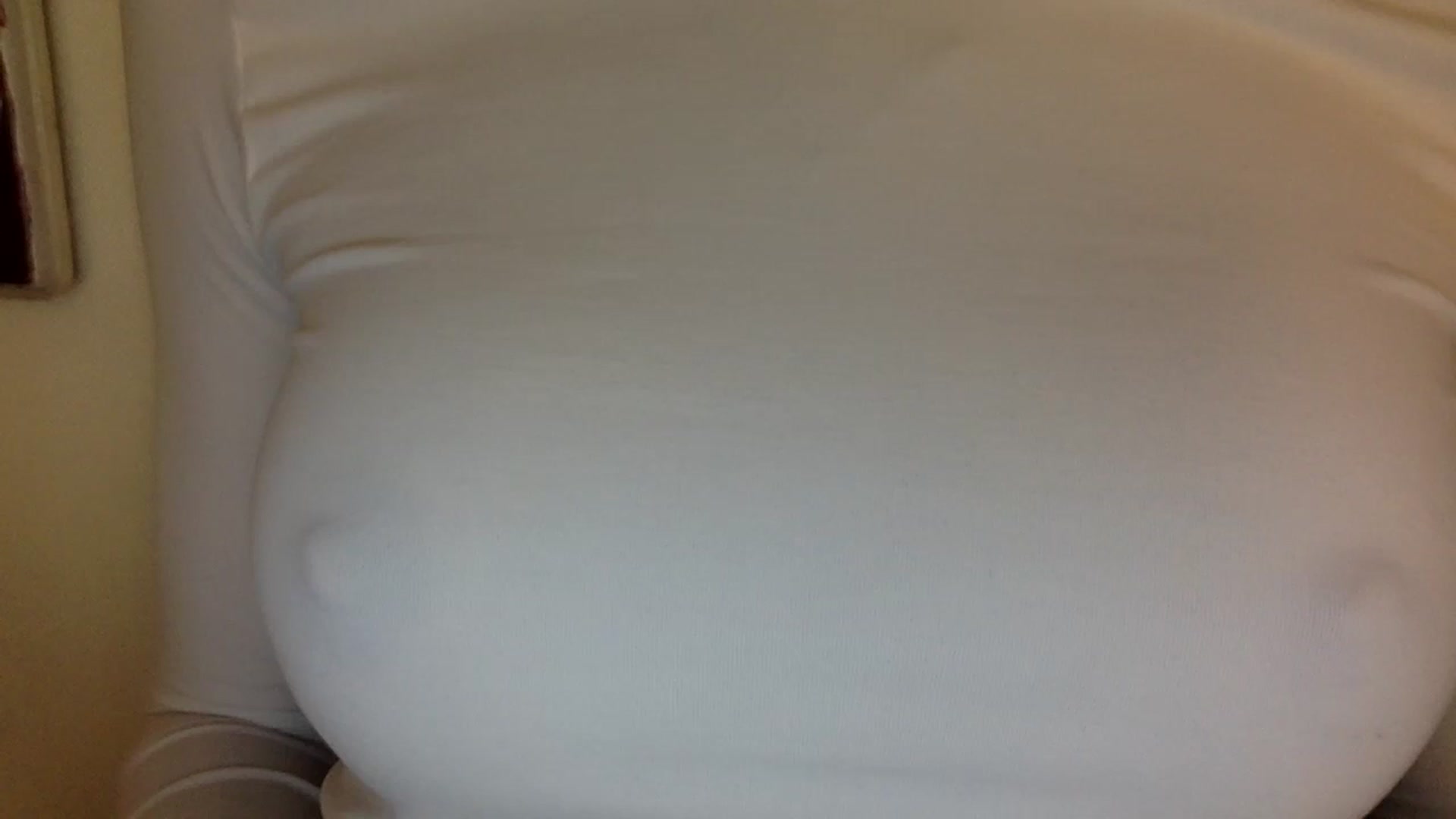 Gallery image thumbnail from EgoisticKitty's myfreecams stream on, 03/25/2024, 15:18 image 4 of 20