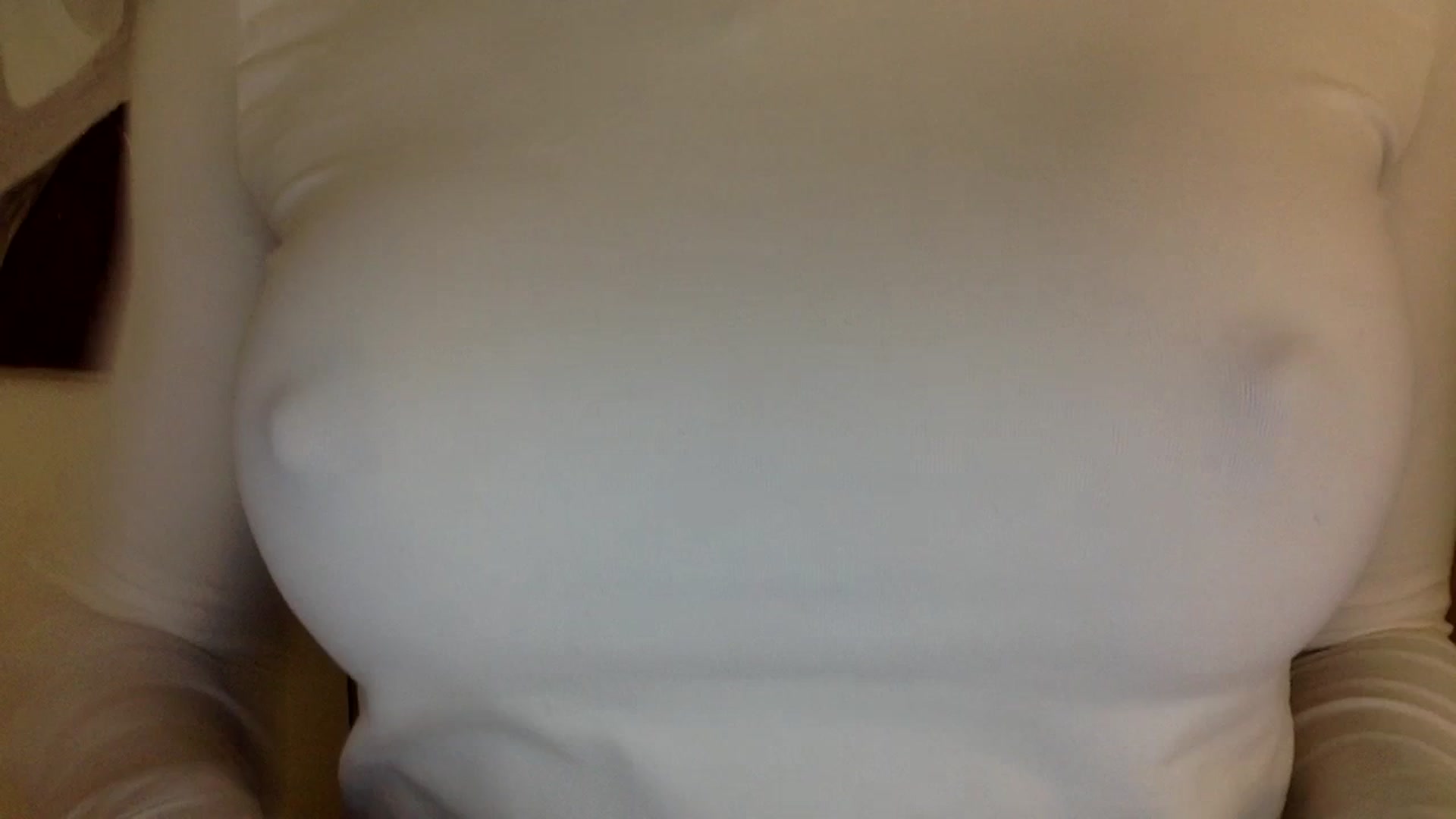 Gallery image thumbnail from EgoisticKitty's myfreecams stream on, 03/25/2024, 15:18 image 3 of 20