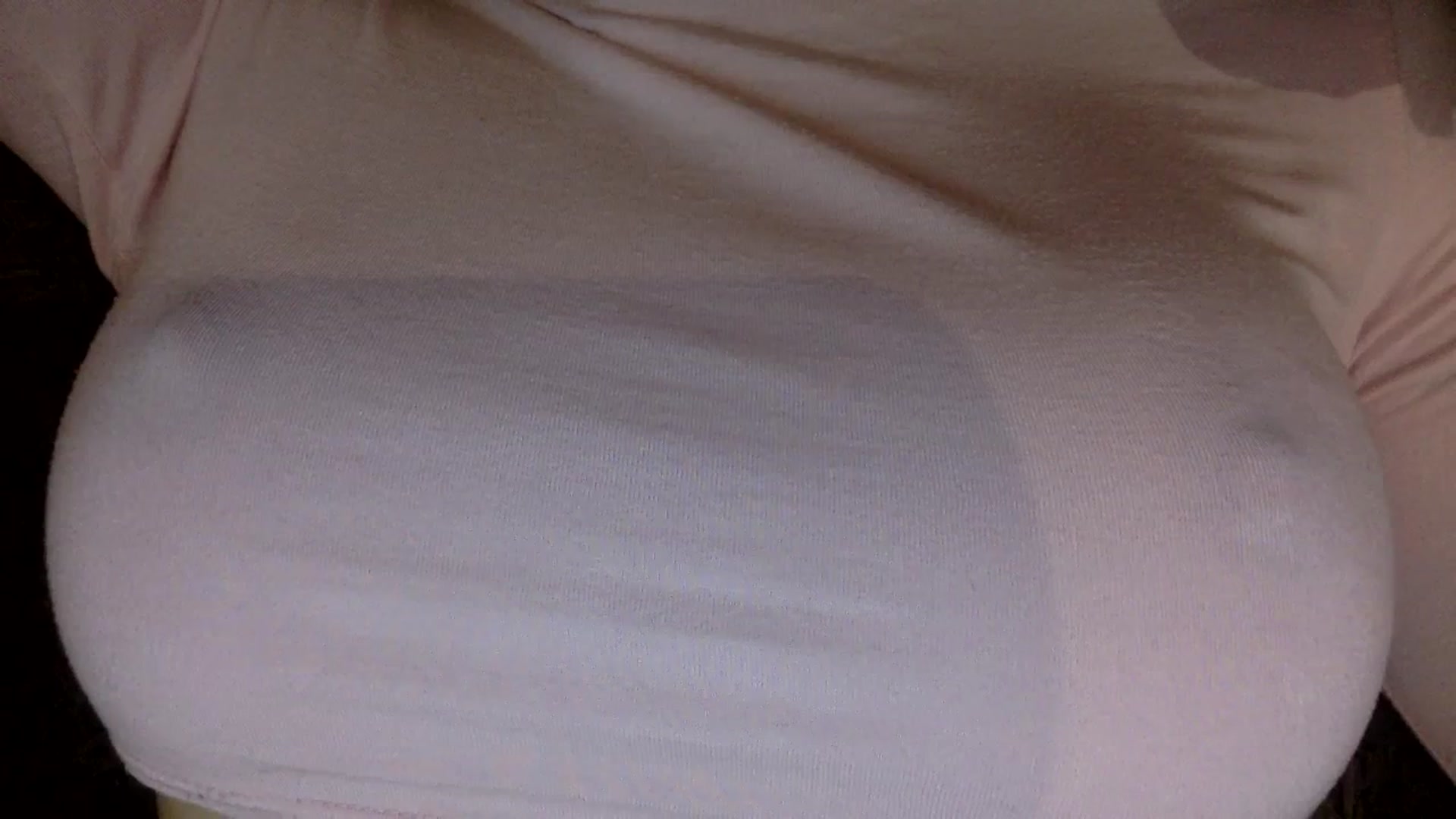 Gallery image thumbnail from EgoisticKitty's myfreecams stream on, 03/29/2024, 19:01 image 16 of 20