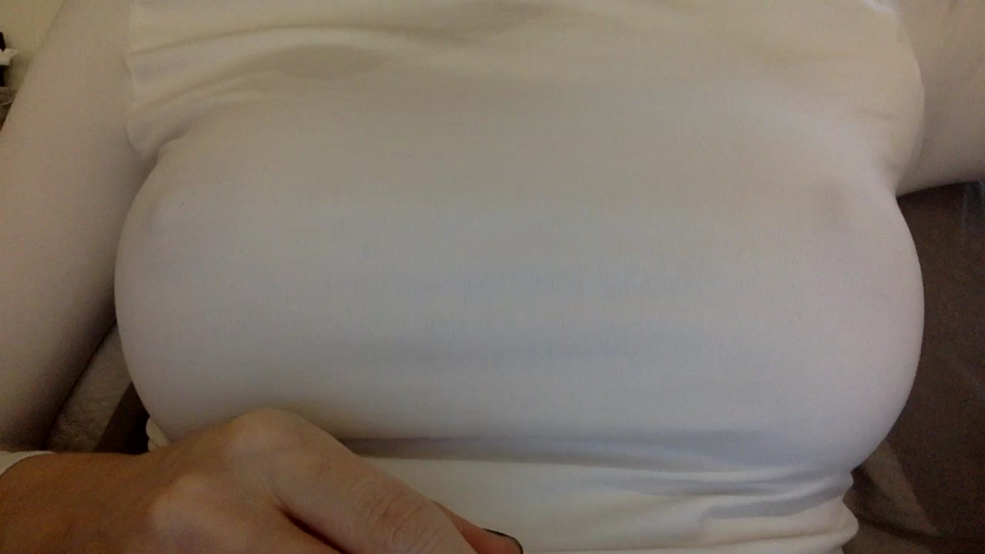 Gallery image thumbnail from EgoisticKitty's myfreecams stream on, 03/30/2024, 12:26 image 19 of 20