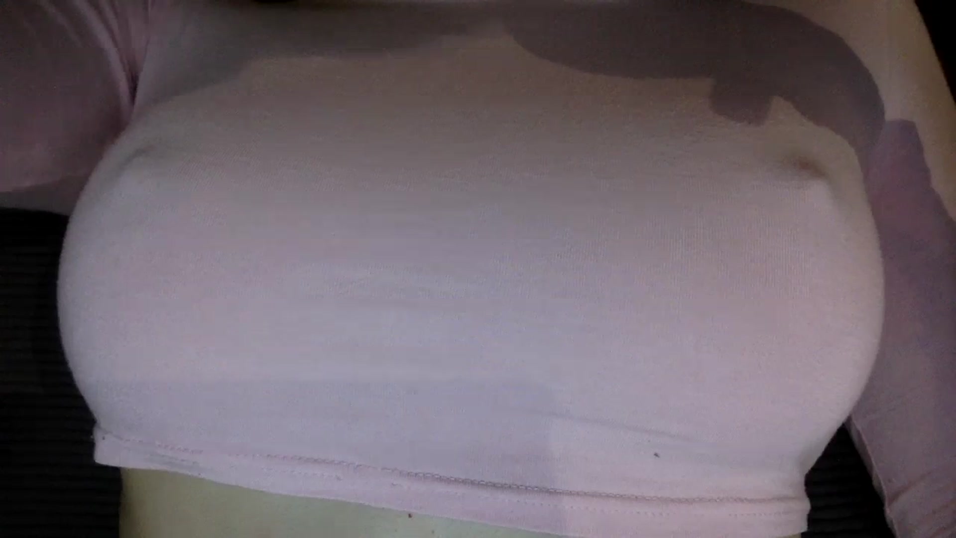 Gallery image thumbnail from EgoisticKitty's myfreecams stream on, 03/31/2024, 13:22 image 9 of 20