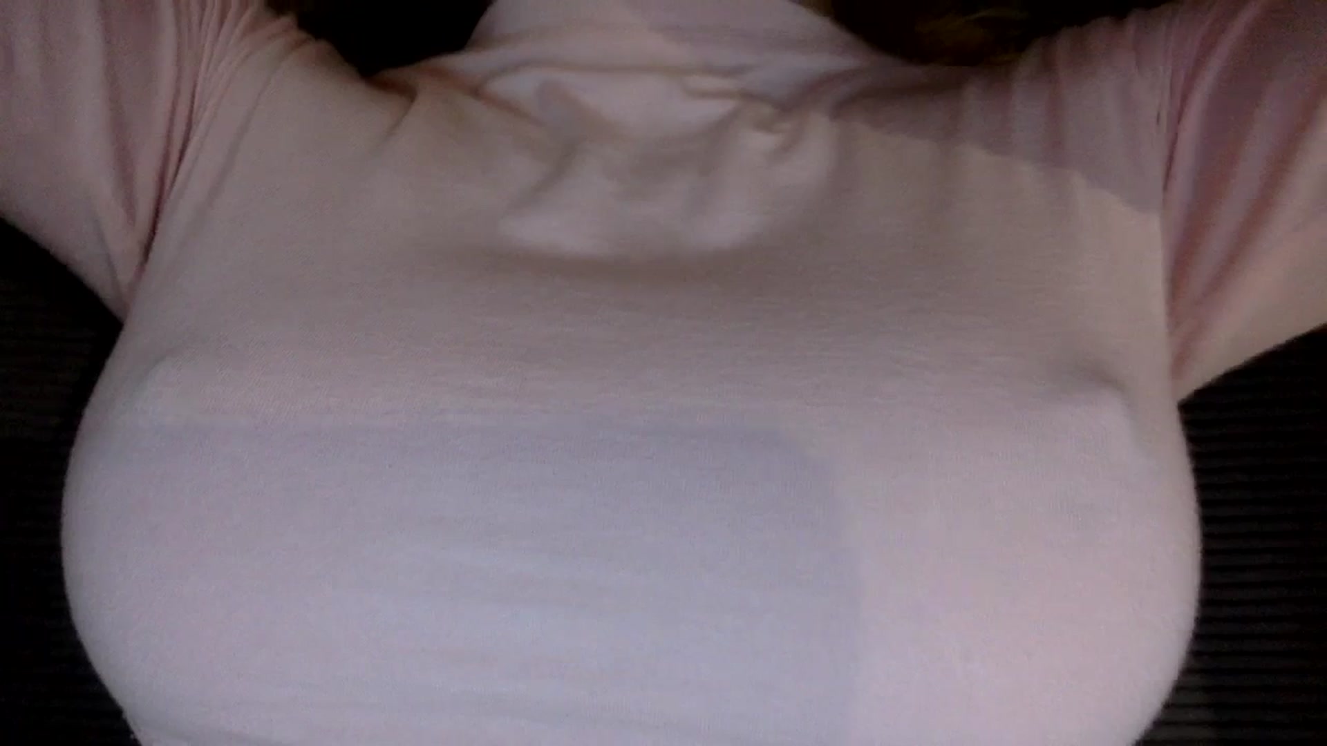 Gallery image thumbnail from EgoisticKitty's myfreecams stream on, 03/31/2024, 13:22 image 18 of 20
