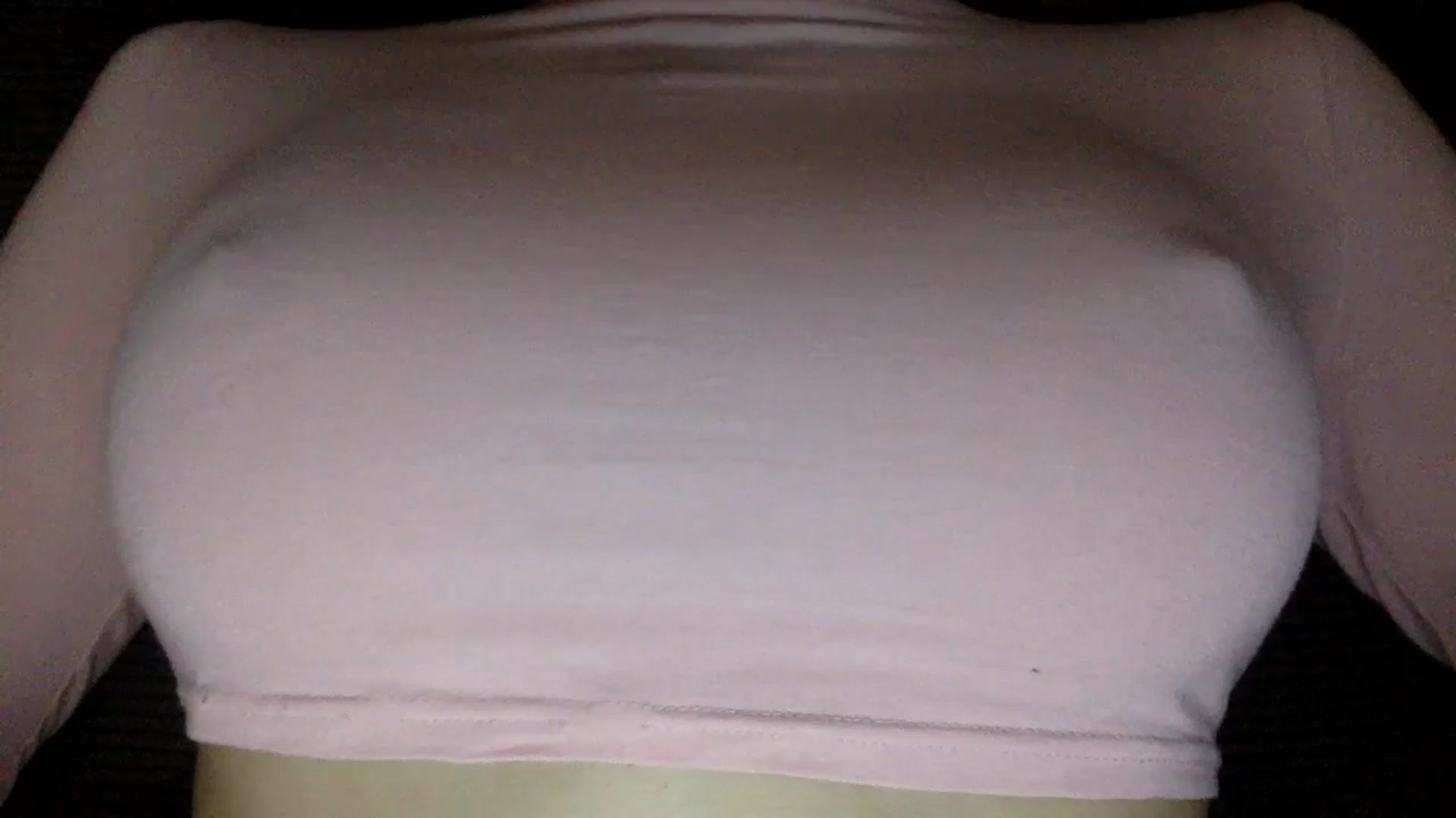 Gallery image thumbnail from EgoisticKitty's myfreecams stream on, 03/31/2024, 13:22 image 15 of 20
