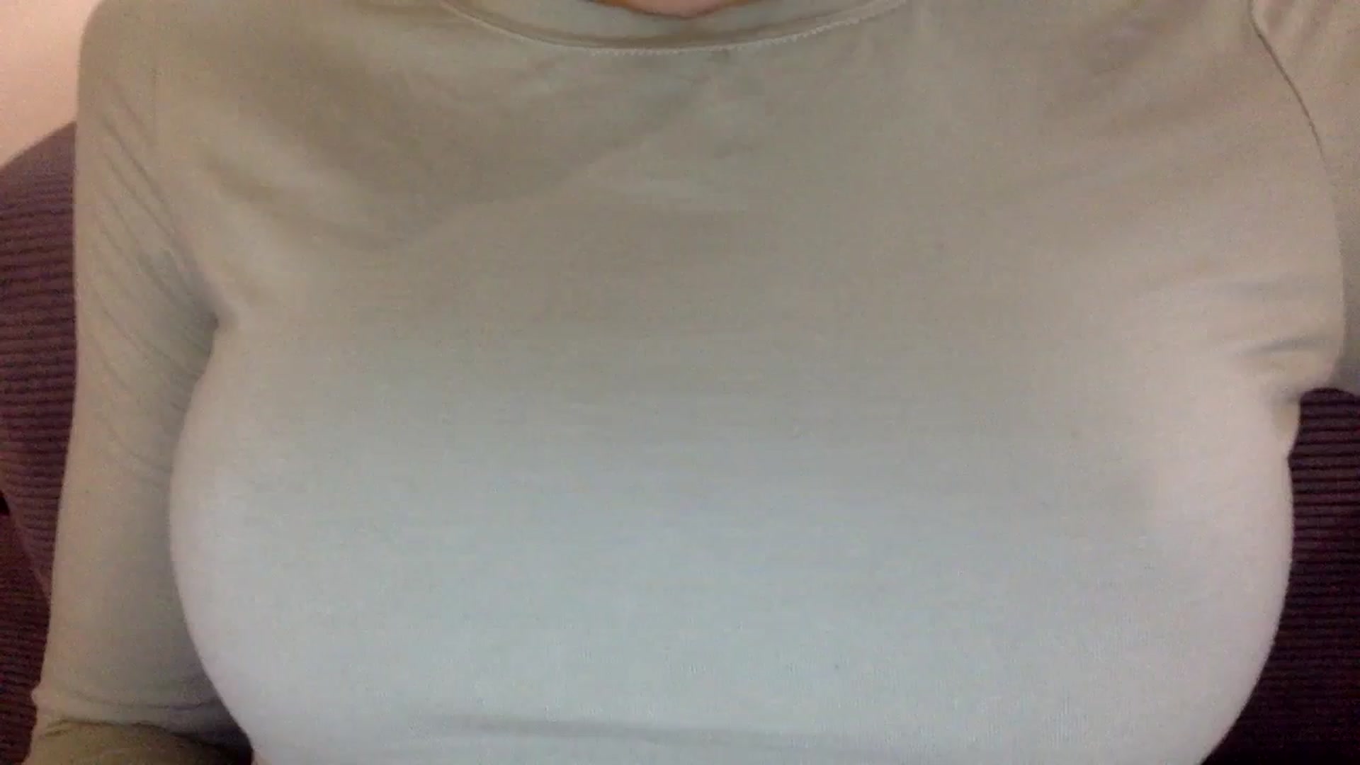 Gallery image thumbnail from EgoisticKitty's myfreecams stream on, 04/02/2024, 12:44 image 16 of 20