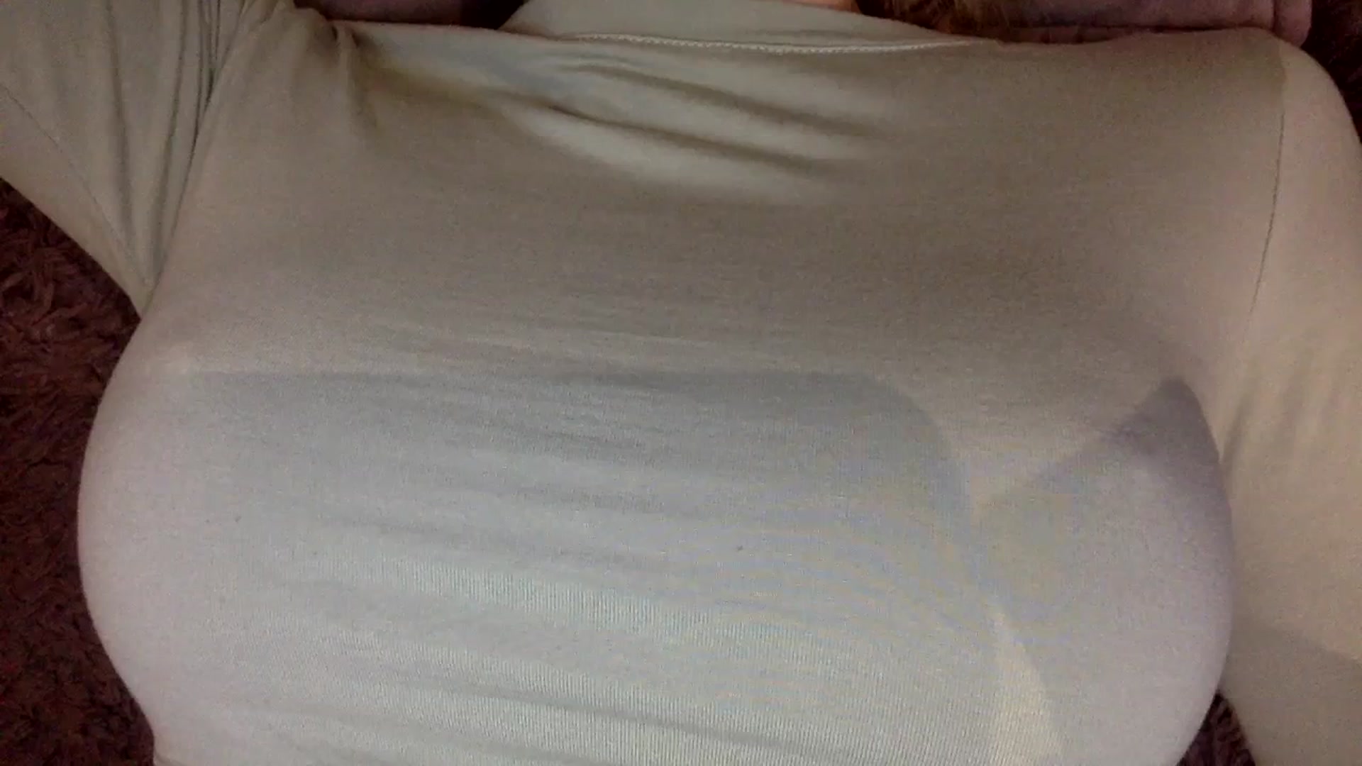 Gallery image thumbnail from EgoisticKitty's myfreecams stream on, 04/02/2024, 14:45 image 10 of 20
