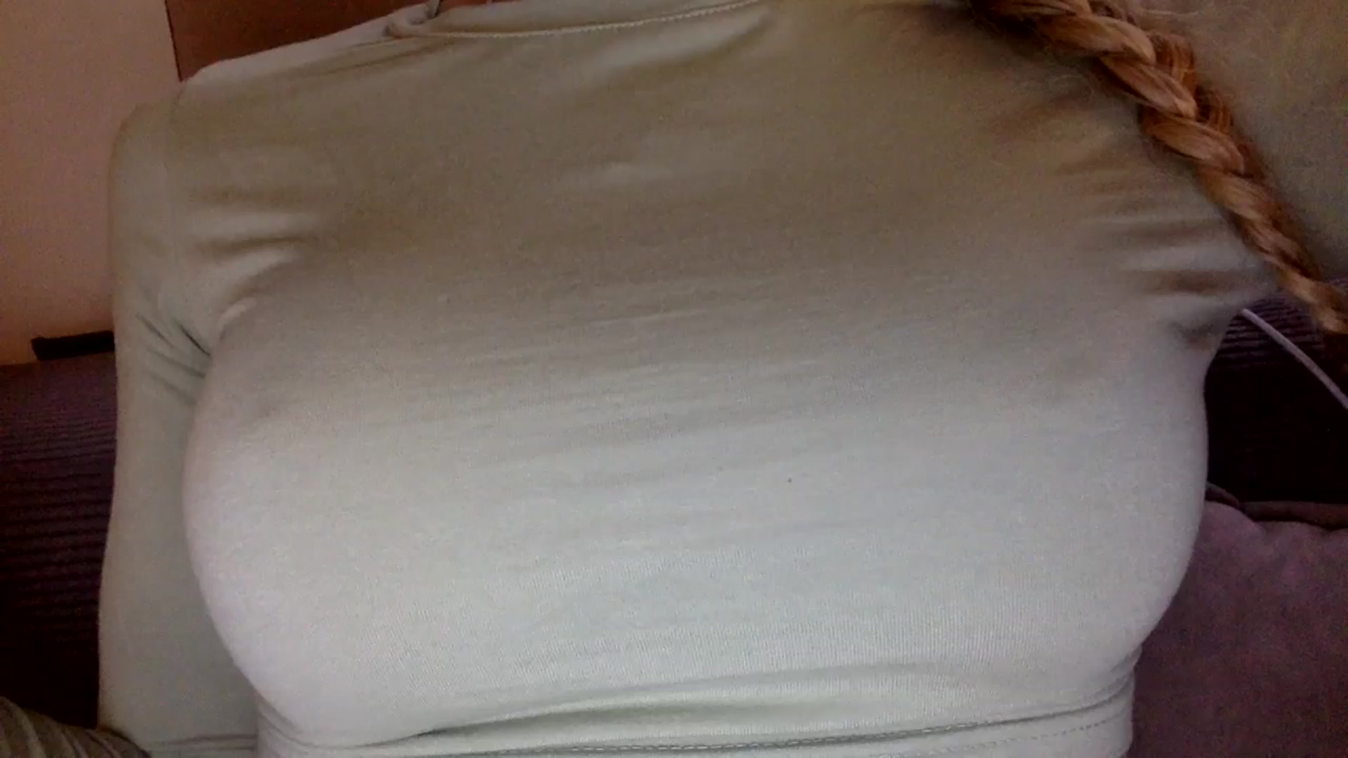 Gallery image thumbnail from EgoisticKitty's myfreecams stream on, 04/03/2024, 13:49 image 6 of 20
