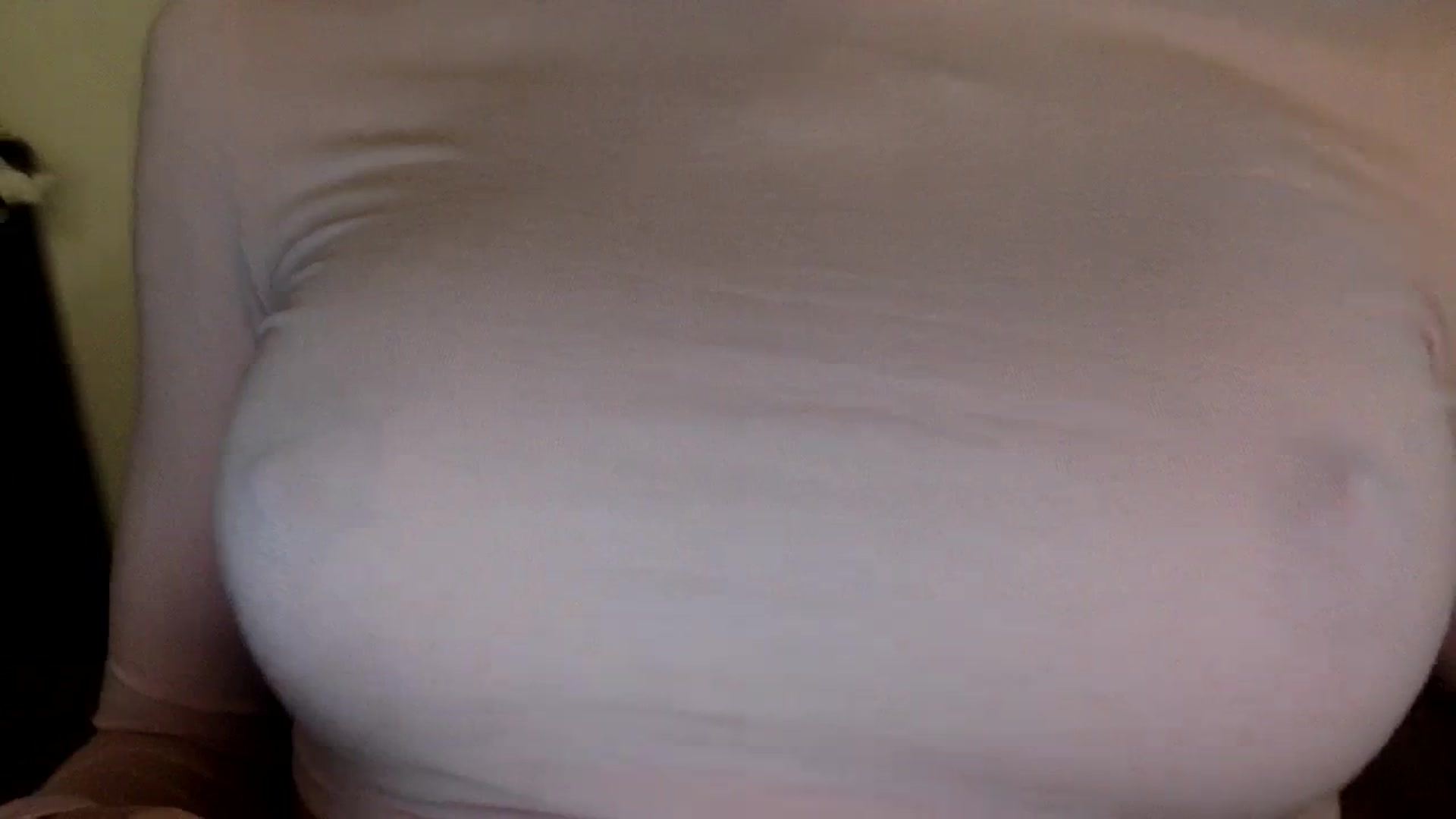 Gallery image thumbnail from EgoisticKitty's myfreecams stream on, 04/07/2024, 10:16 image 9 of 20