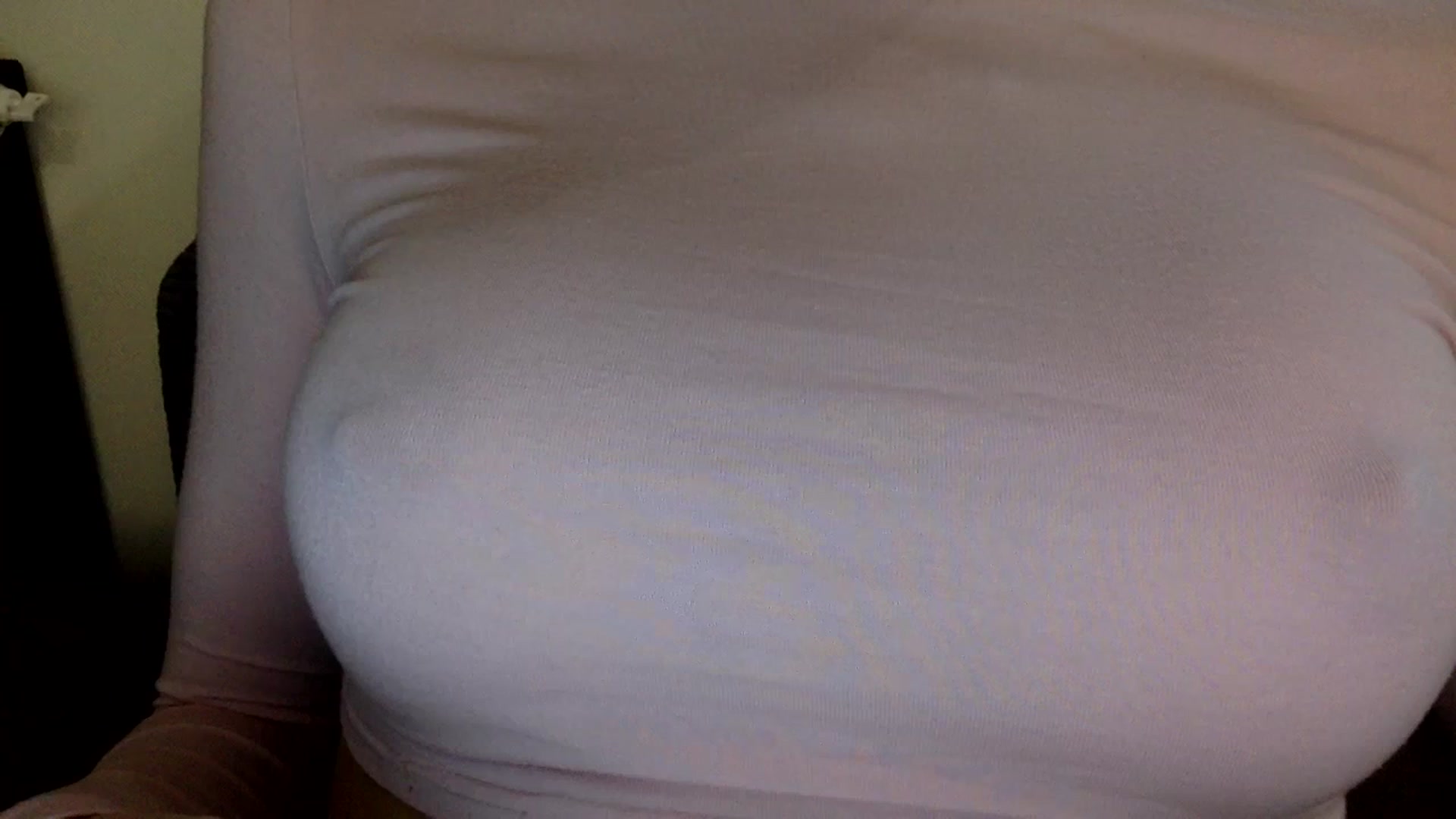 Gallery image thumbnail from EgoisticKitty's myfreecams stream on, 04/07/2024, 10:16 image 12 of 20