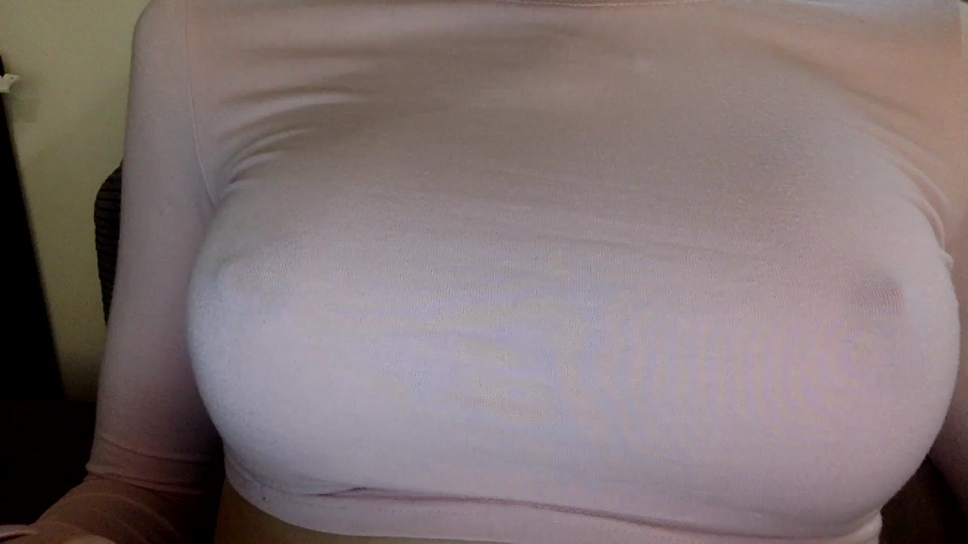 Gallery image thumbnail from EgoisticKitty's myfreecams stream on, 04/07/2024, 10:16 image 19 of 20