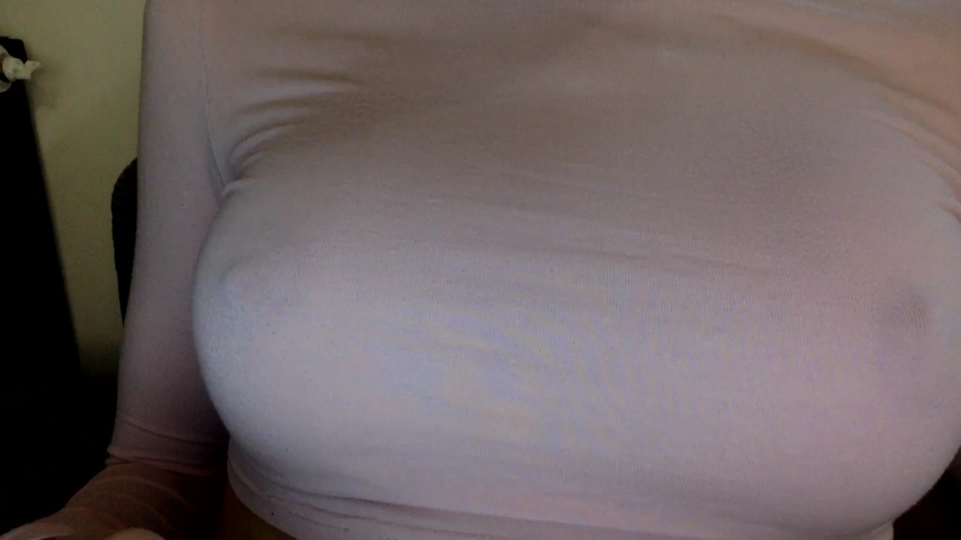 Gallery image thumbnail from EgoisticKitty's myfreecams stream on, 04/07/2024, 10:16 image 13 of 20