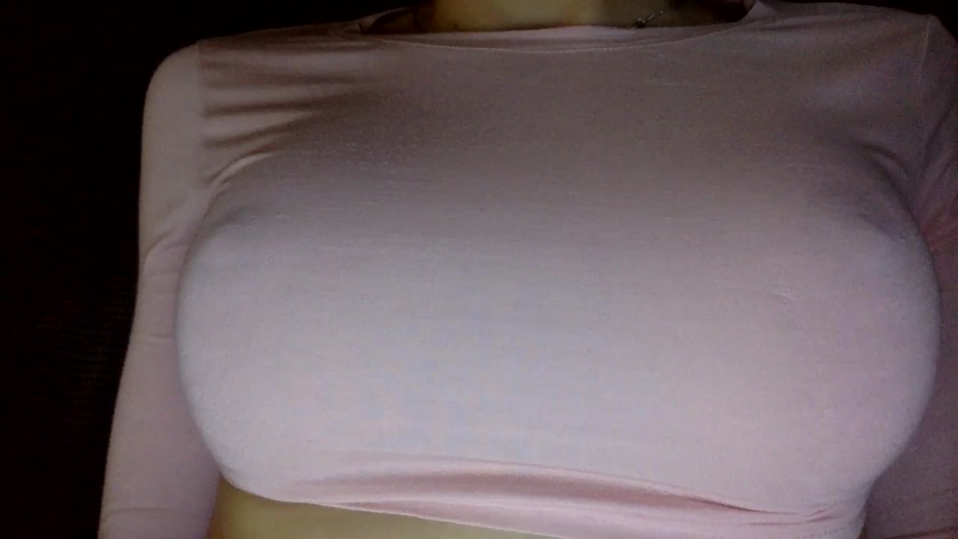 Gallery image thumbnail from EgoisticKitty's myfreecams stream on, 04/08/2024, 12:30 image 13 of 20