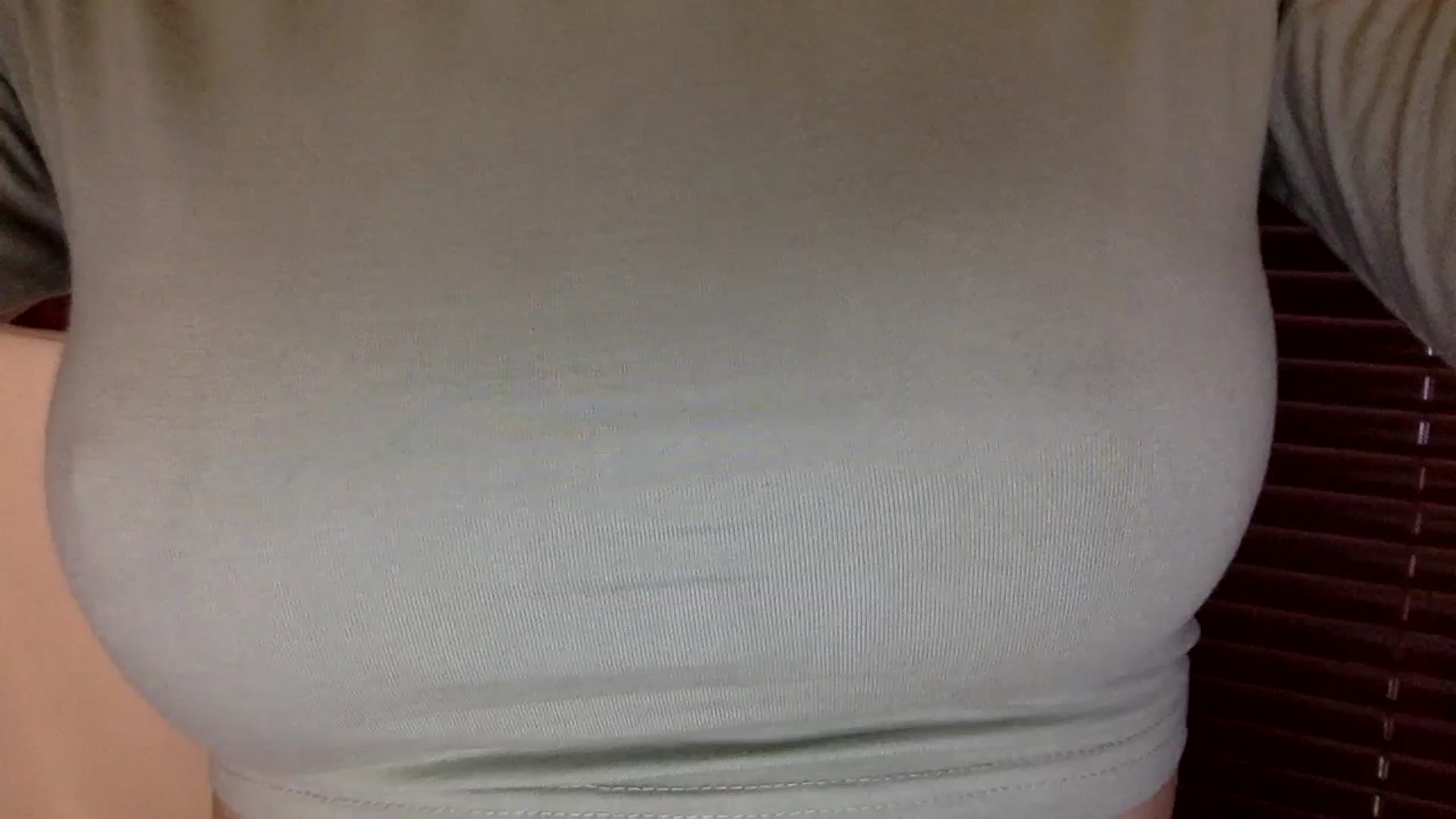 Gallery image thumbnail from EgoisticKitty's myfreecams stream on, 04/15/2024, 14:21 image 1 of 20