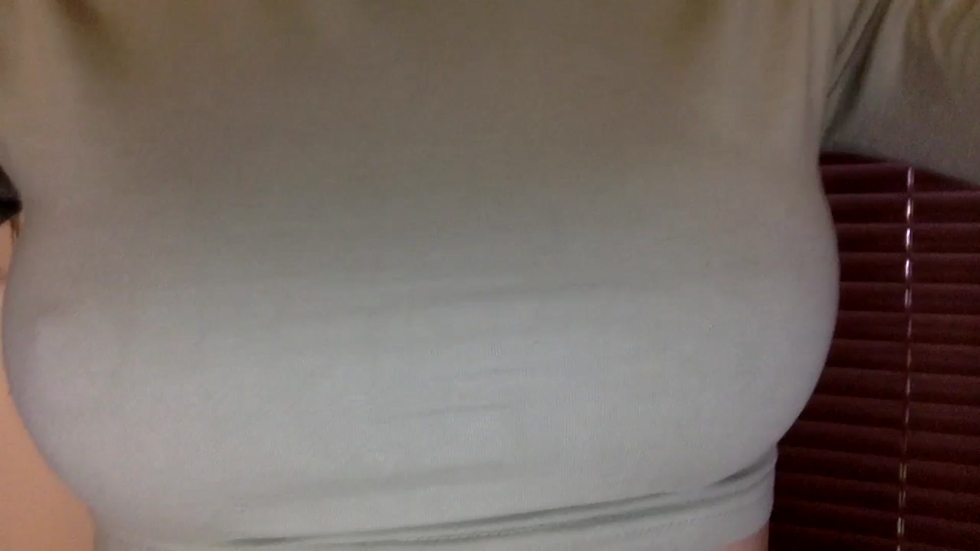 Gallery image thumbnail from EgoisticKitty's myfreecams stream on, 04/15/2024, 14:21 image 5 of 20