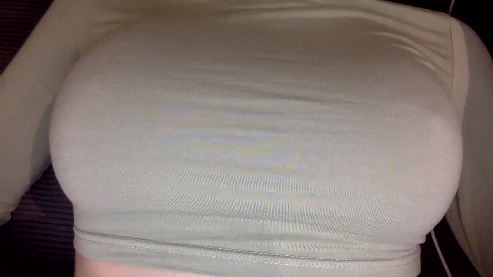 Gallery image thumbnail from EgoisticKitty's myfreecams stream on, 04/22/2024, 10:59 image 11 of 20