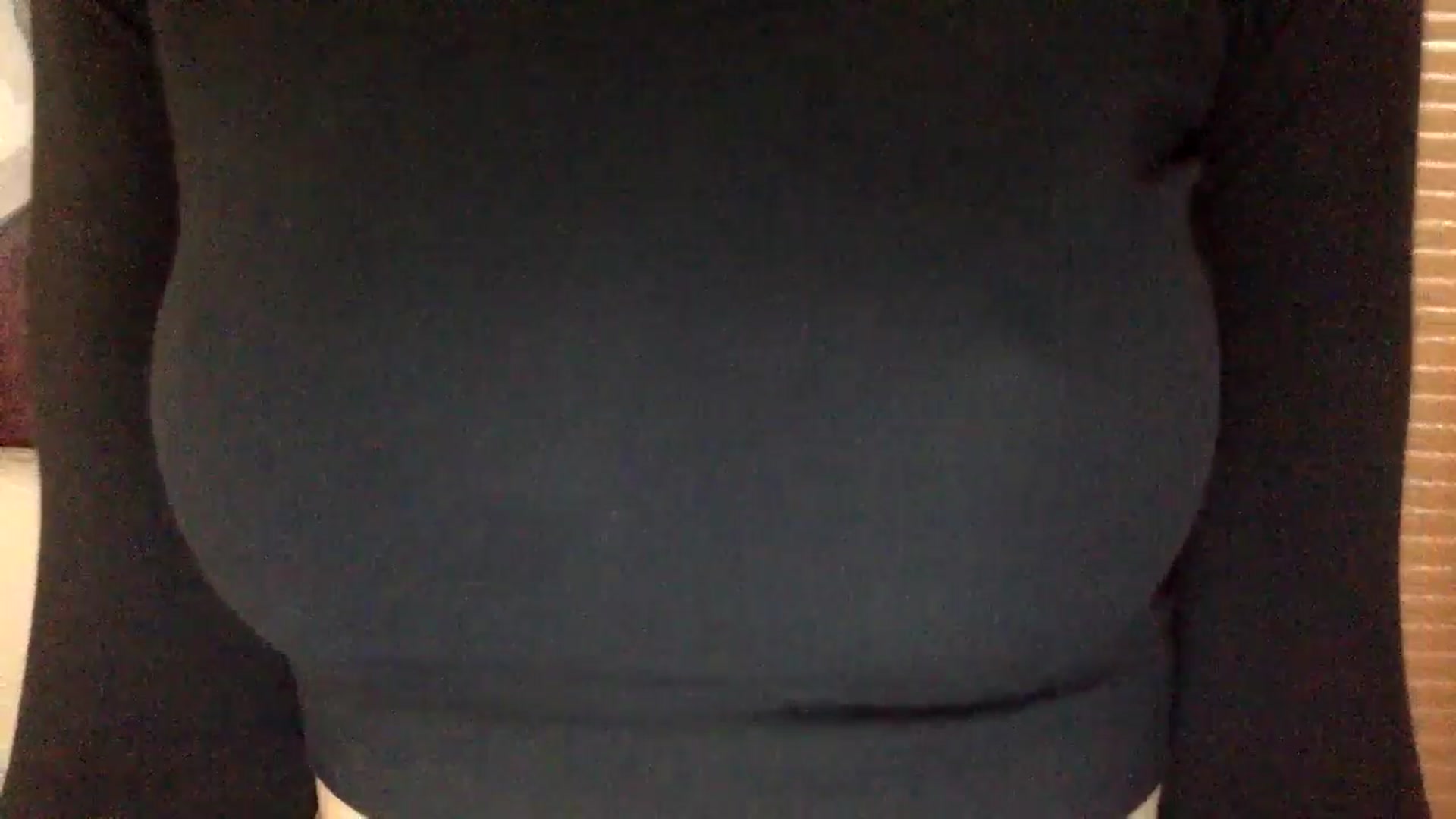Gallery image thumbnail from EgoisticKitty's myfreecams stream on, 04/25/2024, 12:35 image 18 of 20