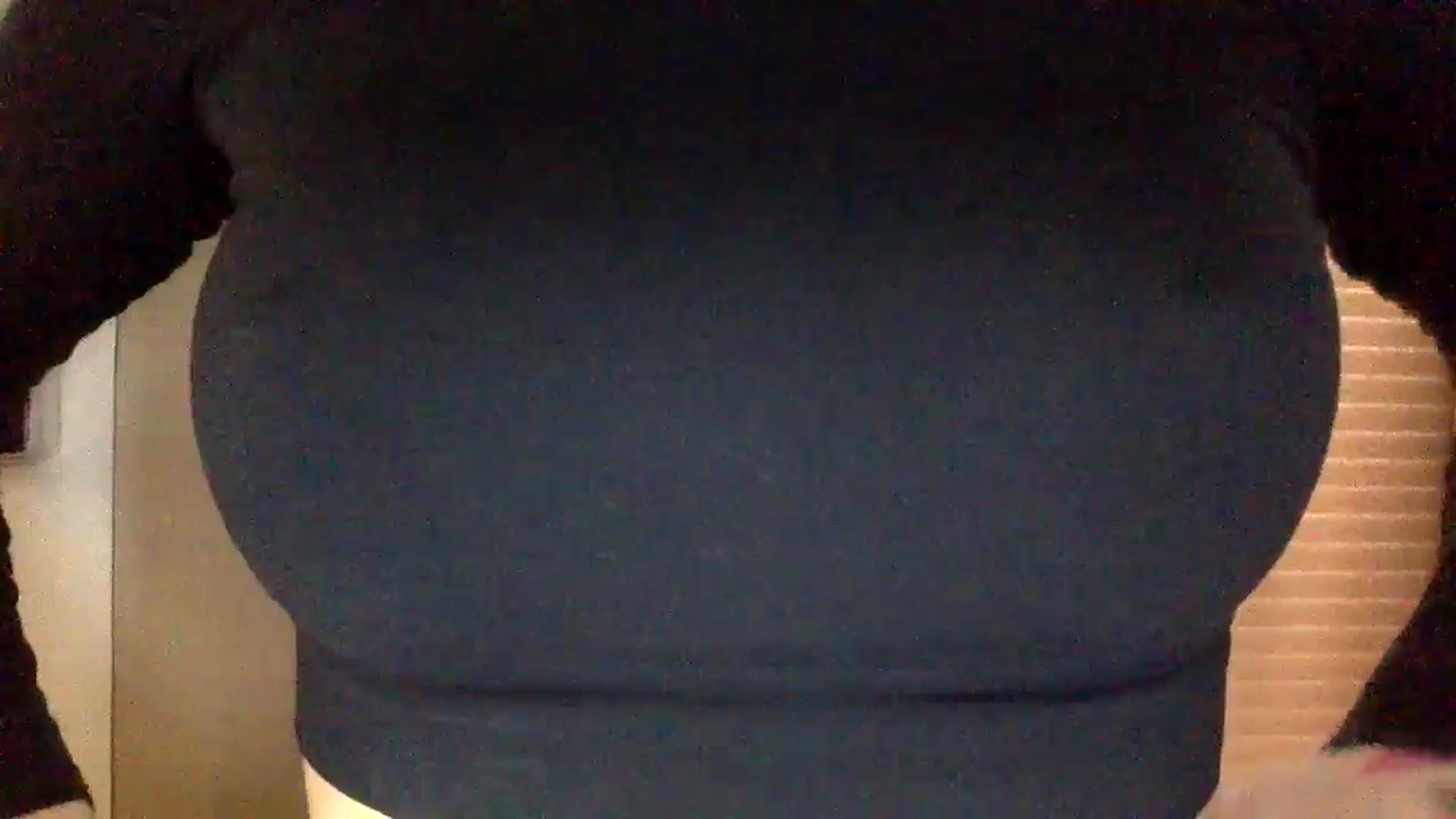 Gallery image thumbnail from EgoisticKitty's myfreecams stream on, 04/25/2024, 12:35 image 17 of 20