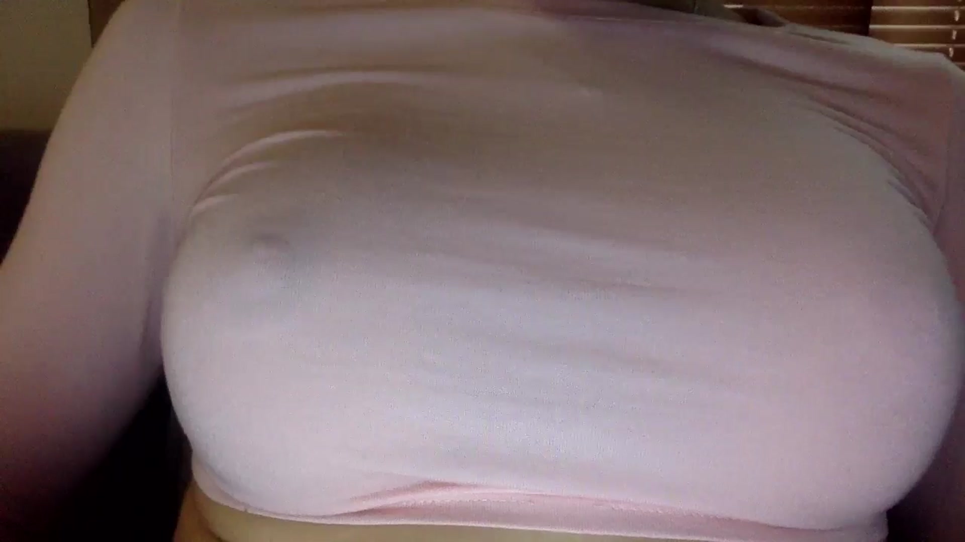 Gallery image thumbnail from EgoisticKitty's myfreecams stream on, 04/26/2024, 11:16 image 18 of 20