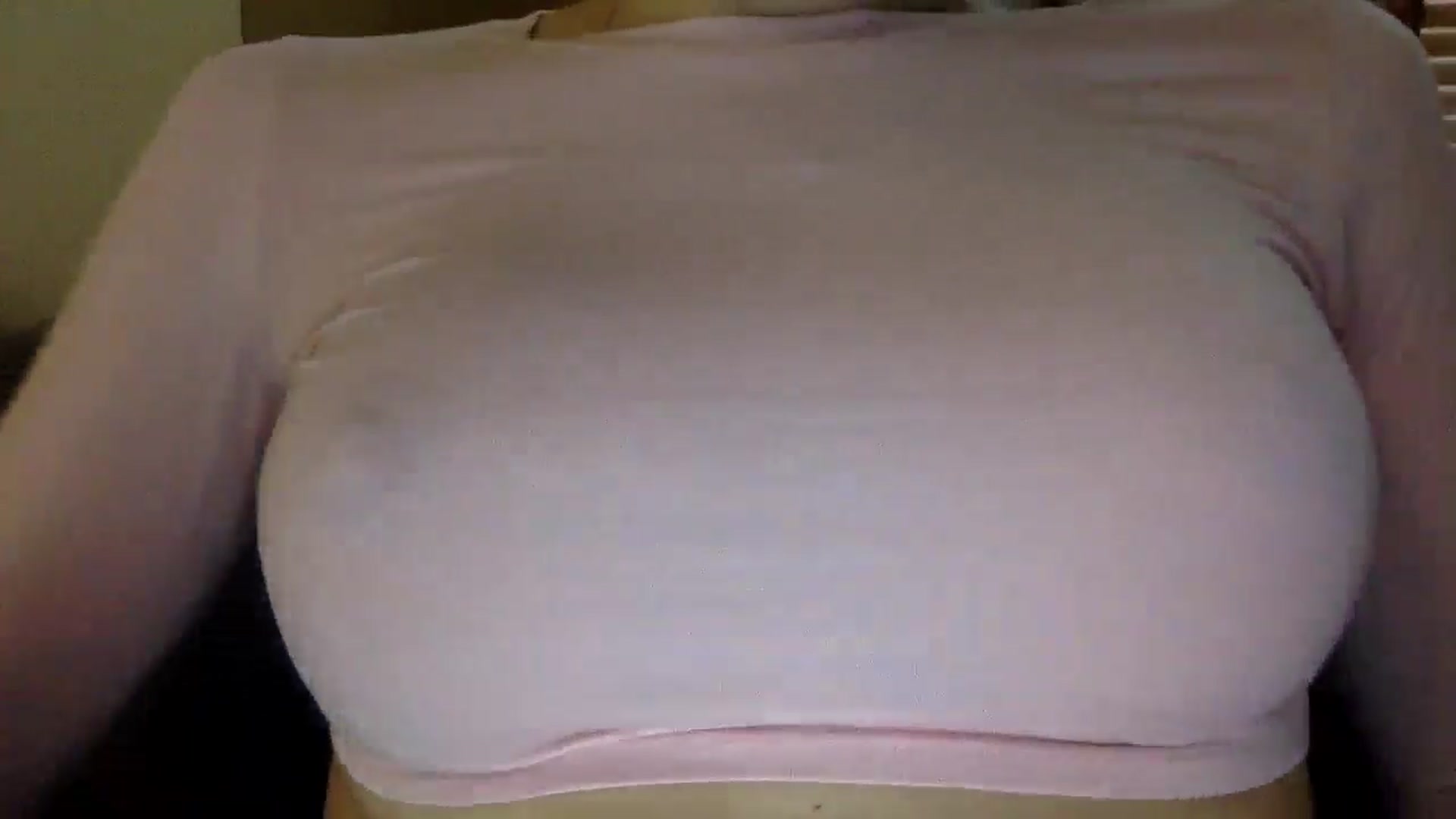 Gallery image thumbnail from EgoisticKitty's myfreecams stream on, 04/26/2024, 11:16 image 3 of 20