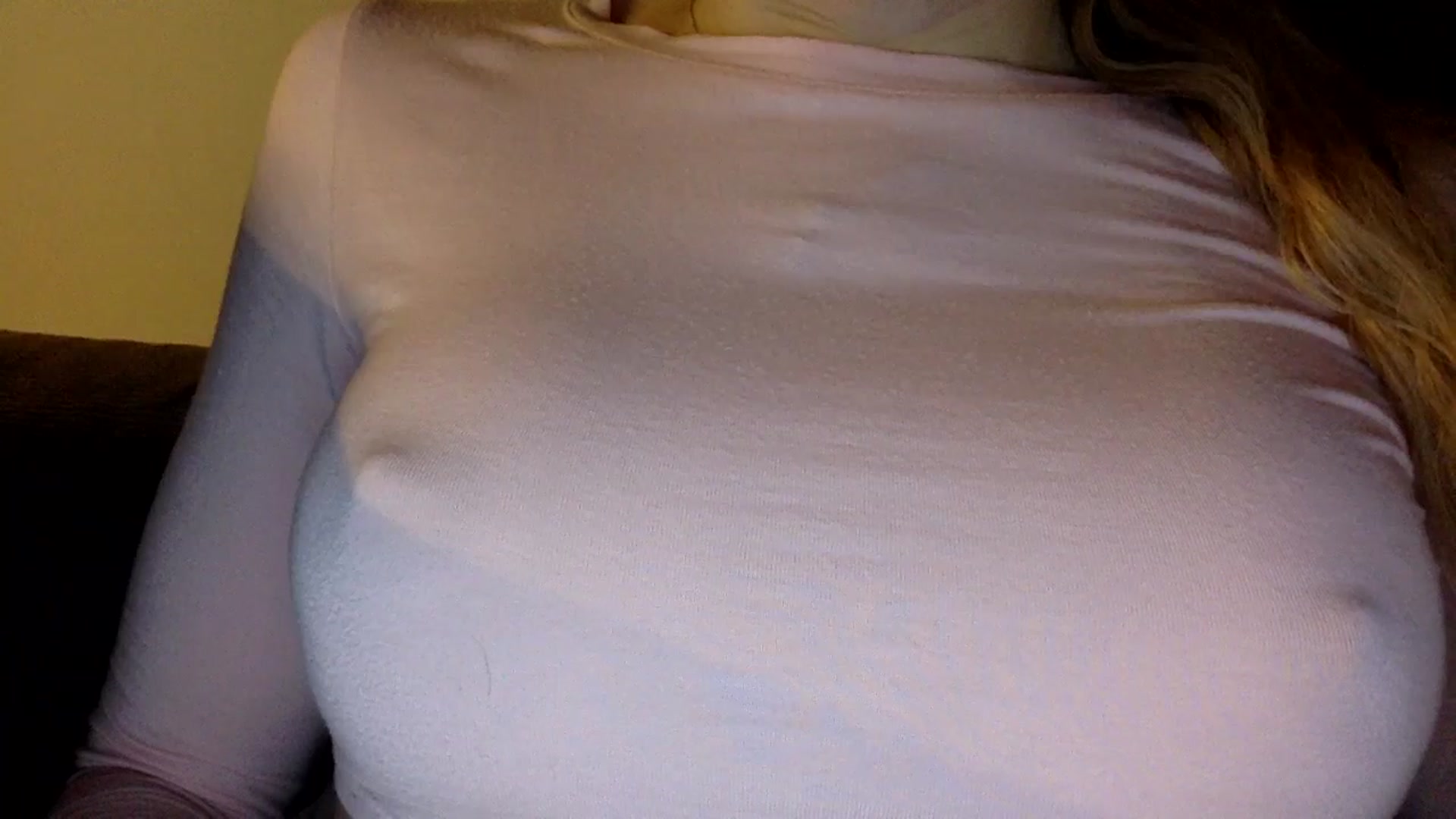 Gallery image thumbnail from EgoisticKitty's myfreecams stream on, 04/29/2024, 10:06 image 20 of 20