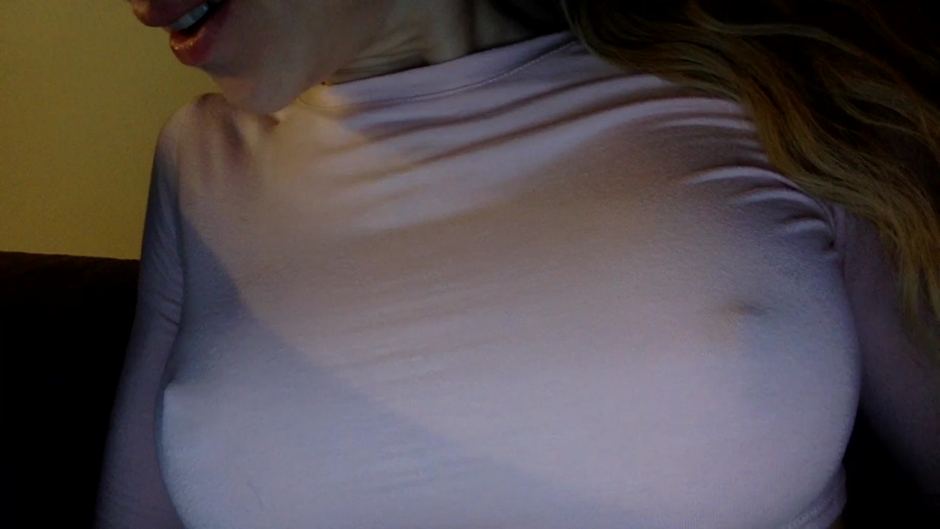 Gallery image thumbnail from EgoisticKitty's myfreecams stream on, 04/29/2024, 10:06 image 17 of 20