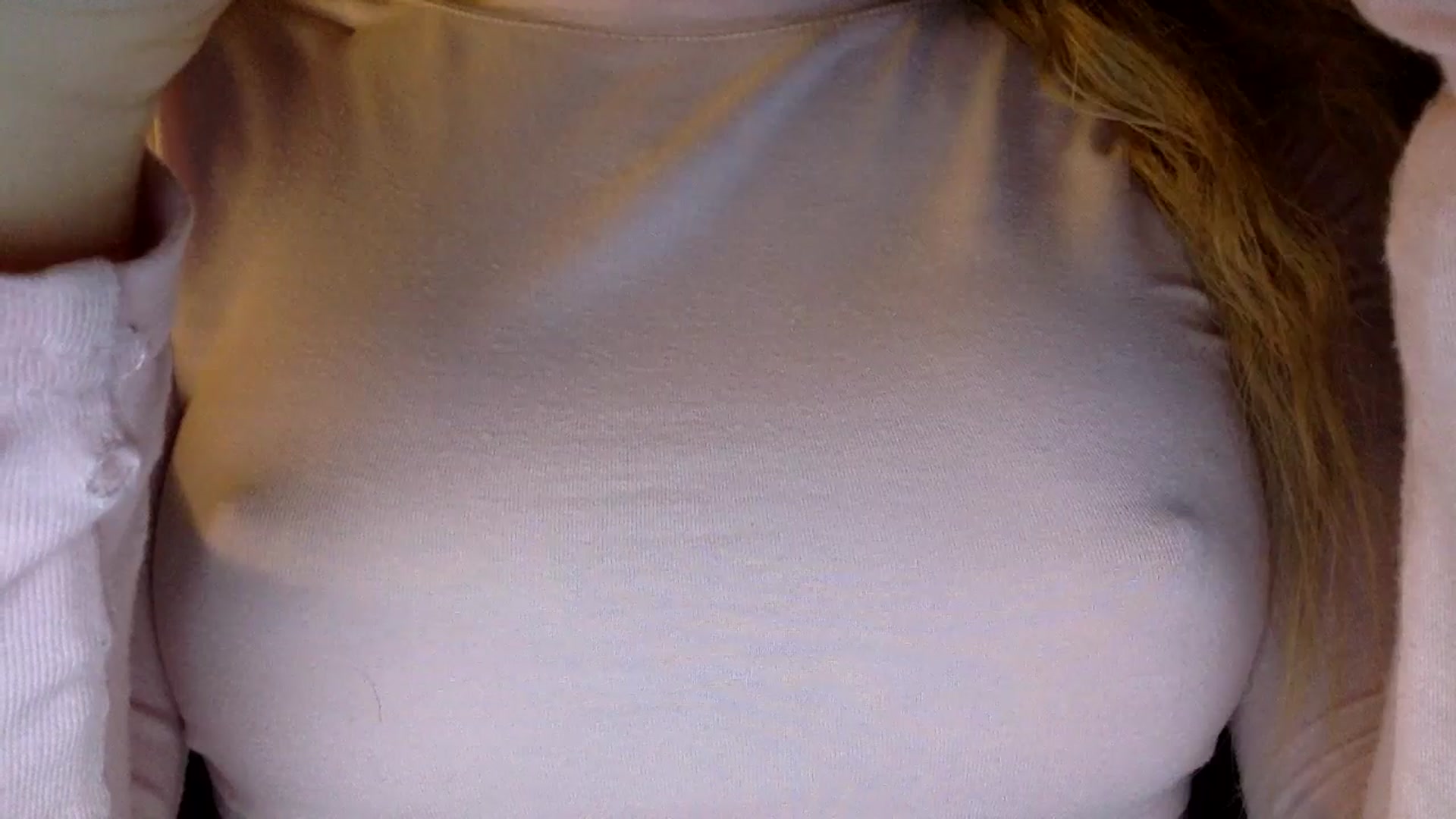 Gallery image thumbnail from EgoisticKitty's myfreecams stream on, 04/29/2024, 10:06 image 19 of 20