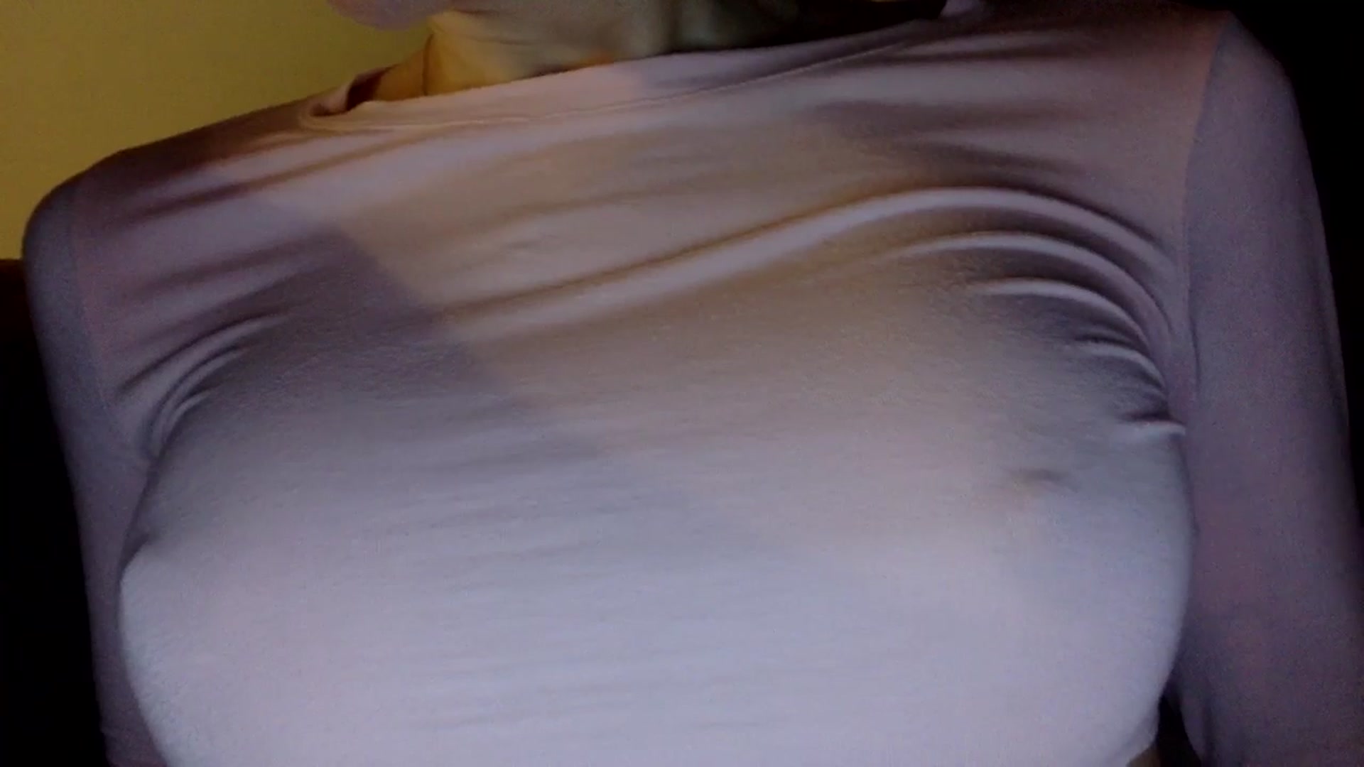 Gallery image thumbnail from EgoisticKitty's myfreecams stream on, 04/29/2024, 10:43 image 4 of 20