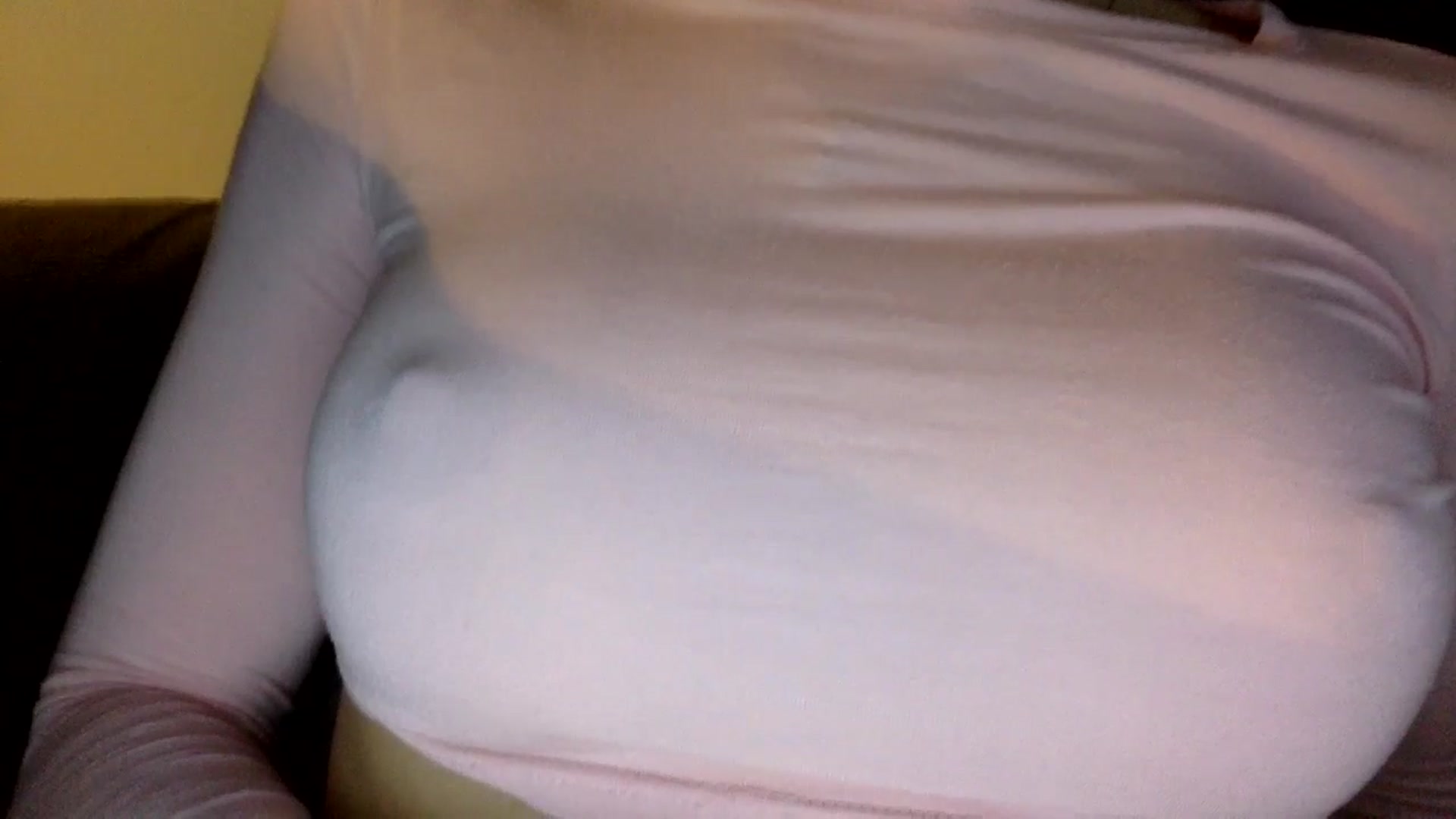 Gallery image thumbnail from EgoisticKitty's myfreecams stream on, 04/29/2024, 10:43 image 19 of 20