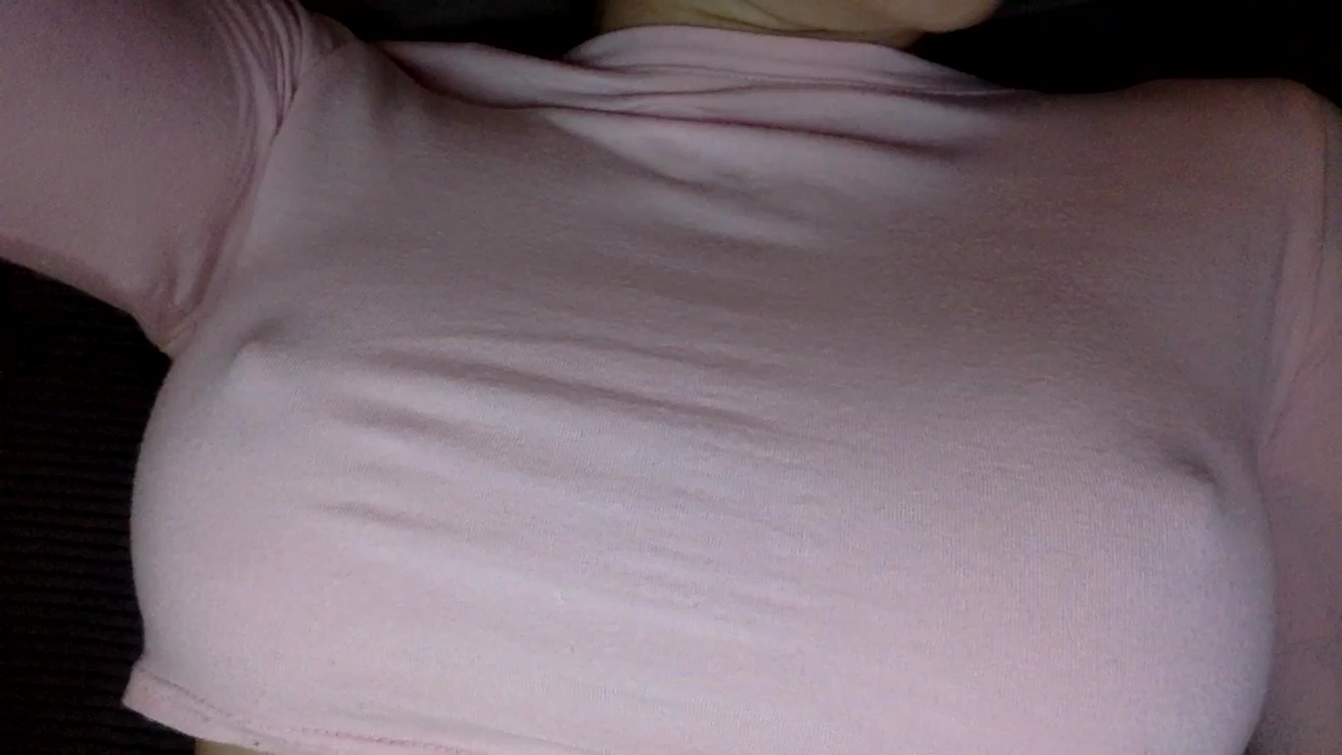 Gallery image thumbnail from EgoisticKitty's myfreecams stream on, 04/29/2024, 15:17 image 16 of 20