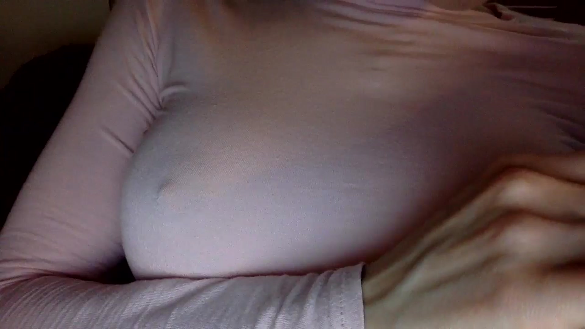 Gallery image thumbnail from EgoisticKitty's myfreecams stream on, 04/29/2024, 15:17 image 12 of 20