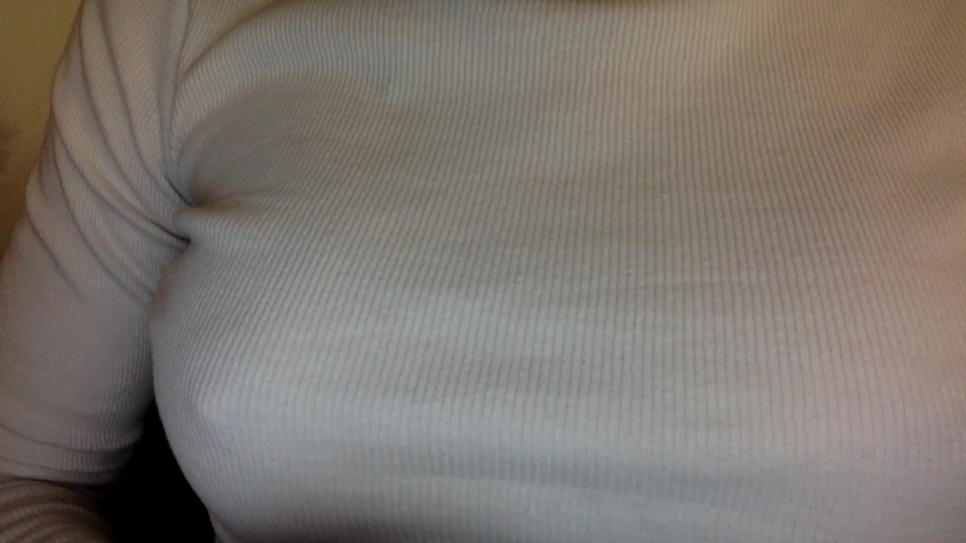 Gallery image thumbnail from EgoisticKitty's myfreecams stream on, 04/30/2024, 14:43 image 12 of 20