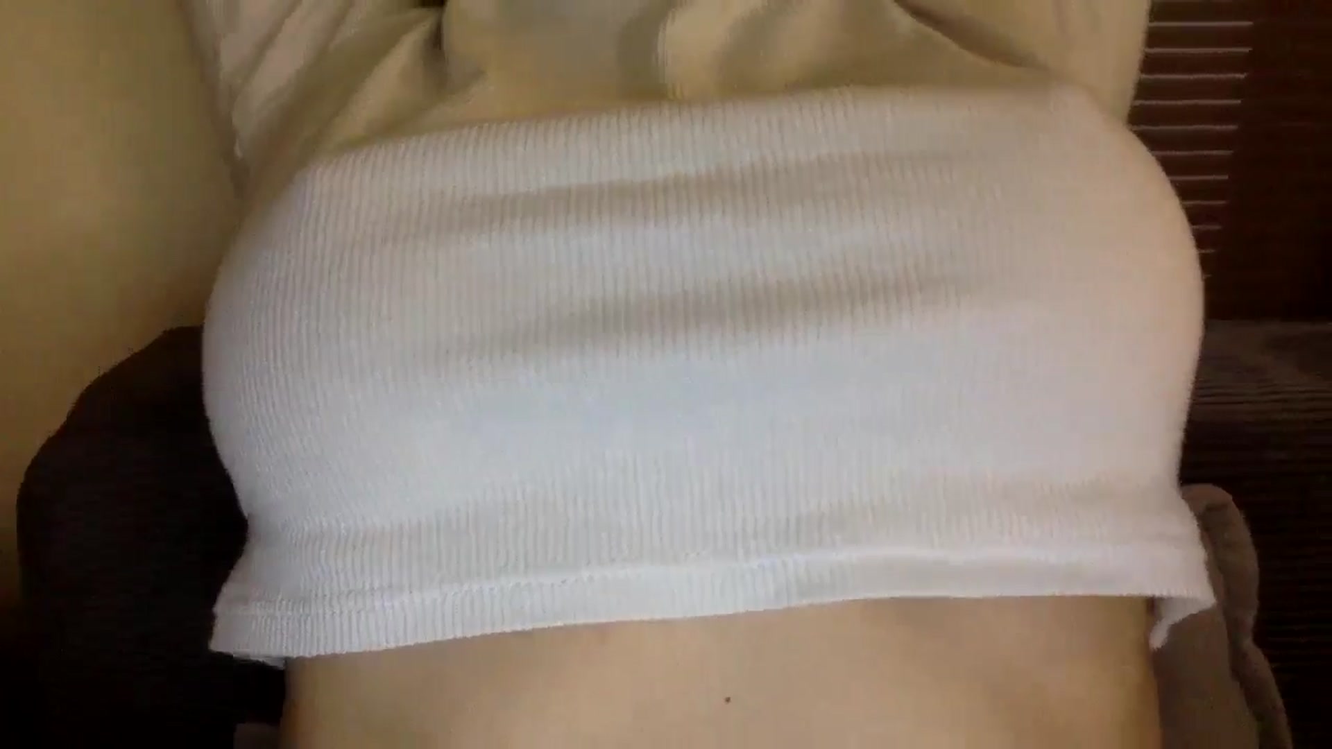 Gallery image thumbnail from EgoisticKitty's myfreecams stream on, 04/30/2024, 14:43 image 11 of 20