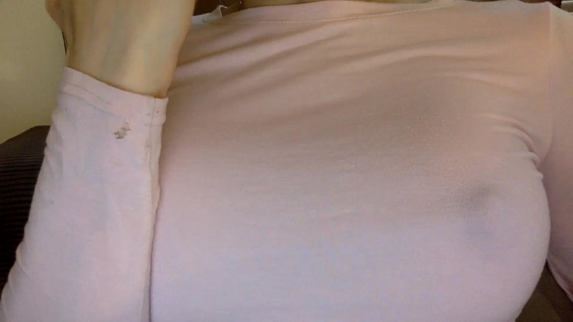 Gallery image thumbnail from EgoisticKitty's myfreecams stream on, 05/02/2024, 12:14 image 19 of 20