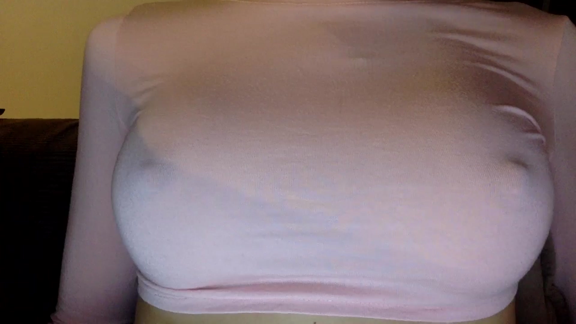 Gallery image thumbnail from EgoisticKitty's myfreecams stream on, 05/03/2024, 08:34 image 12 of 20