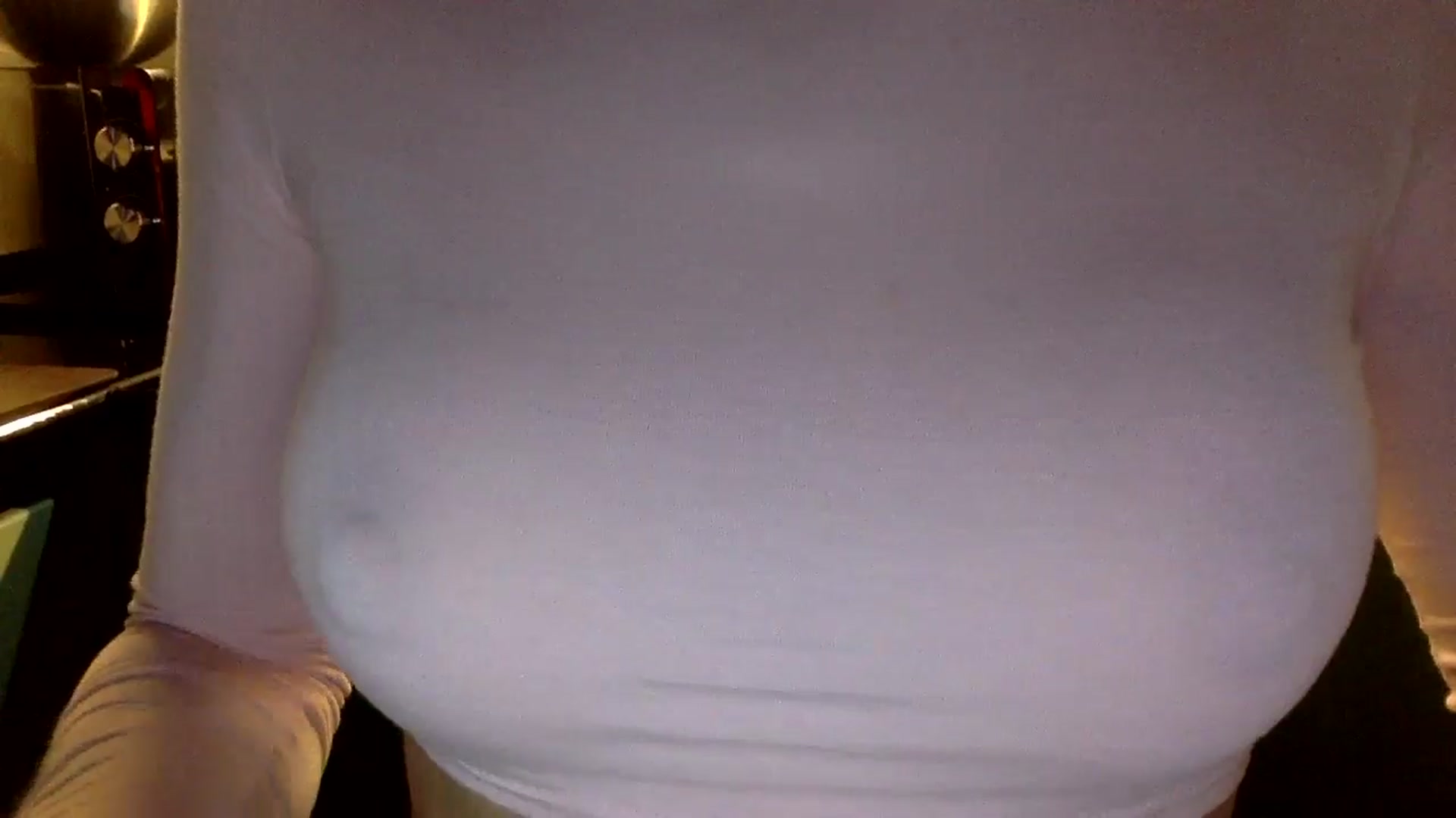 Gallery image thumbnail from EgoisticKitty's myfreecams stream on, 05/03/2024, 12:23 image 13 of 20