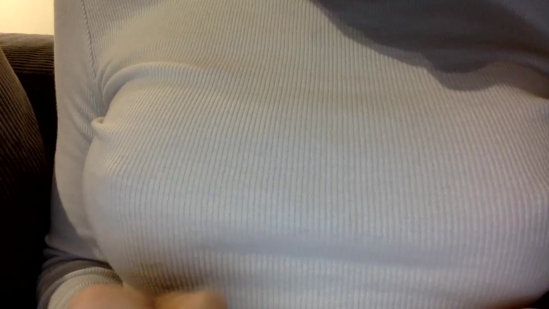 Gallery image thumbnail from EgoisticKitty's myfreecams stream on, 05/04/2024, 10:57 image 17 of 20