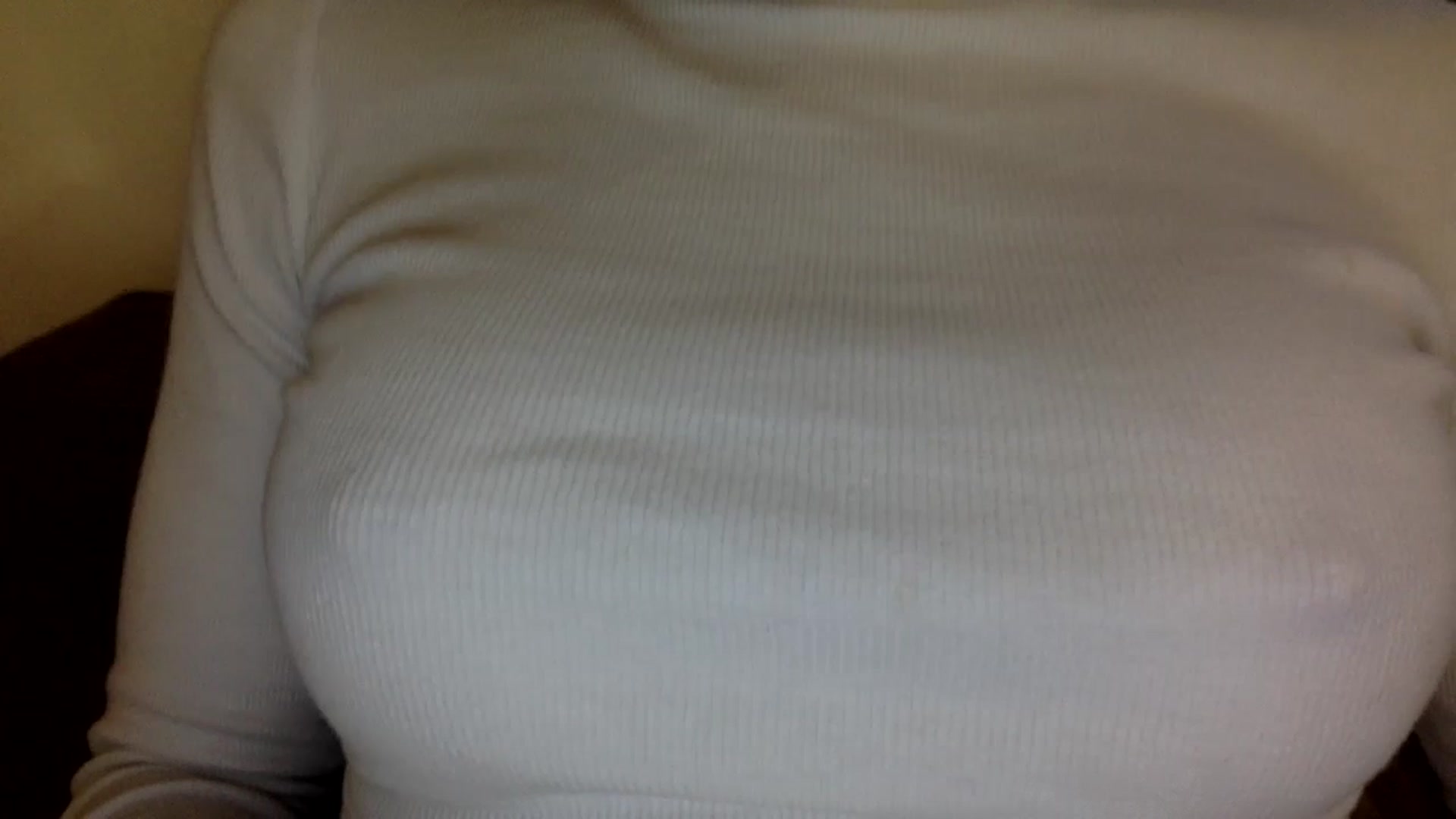 Gallery image thumbnail from EgoisticKitty's myfreecams stream on, 05/04/2024, 11:33 image 3 of 20