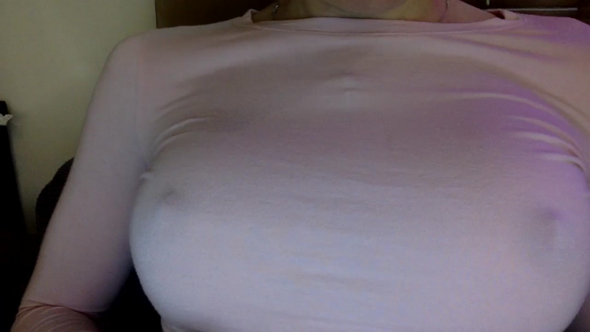 Gallery image thumbnail from EgoisticKitty's myfreecams stream on, 05/06/2024, 11:47 image 9 of 20