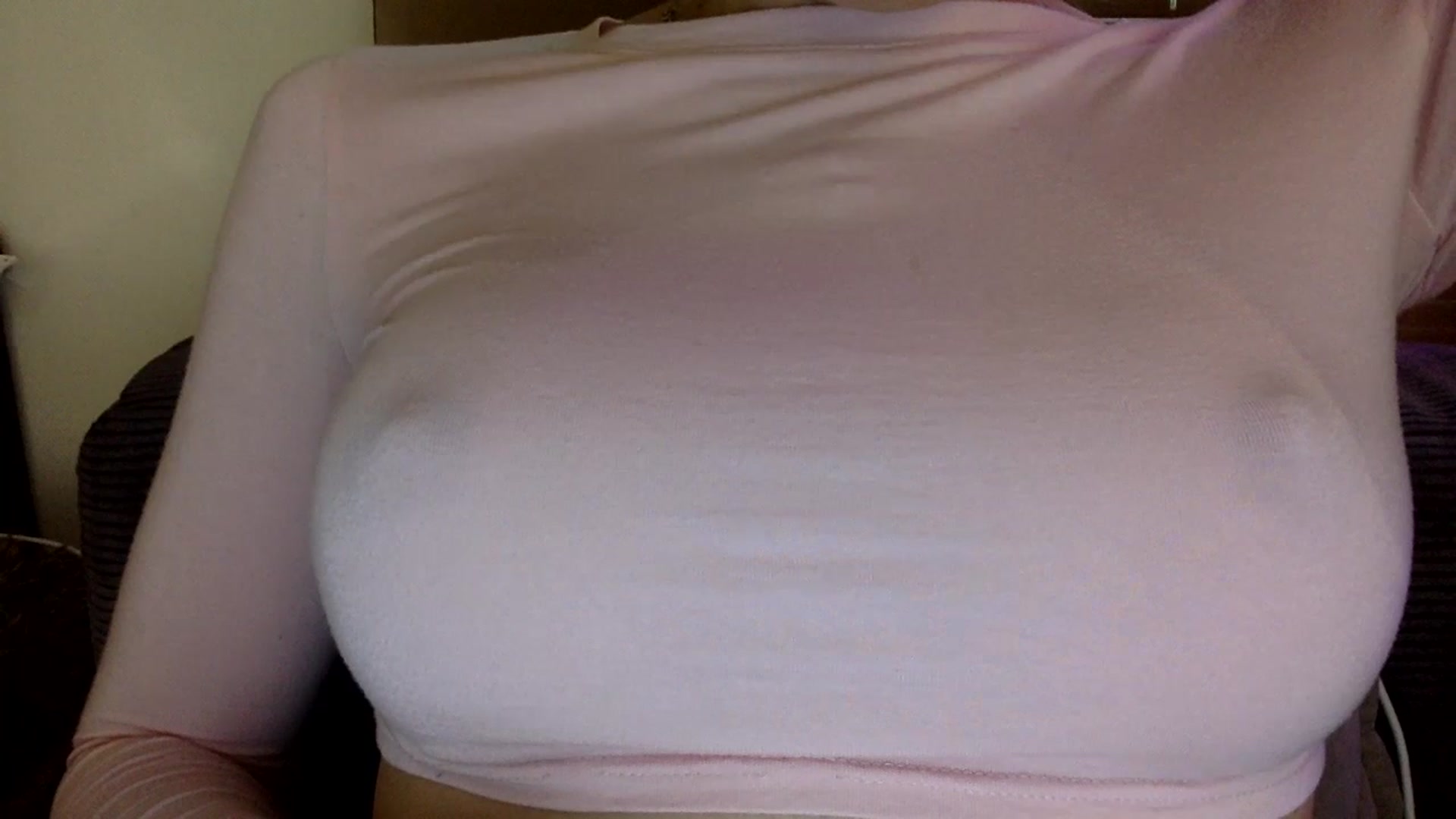 Gallery image thumbnail from EgoisticKitty's myfreecams stream on, 05/06/2024, 11:47 image 19 of 20