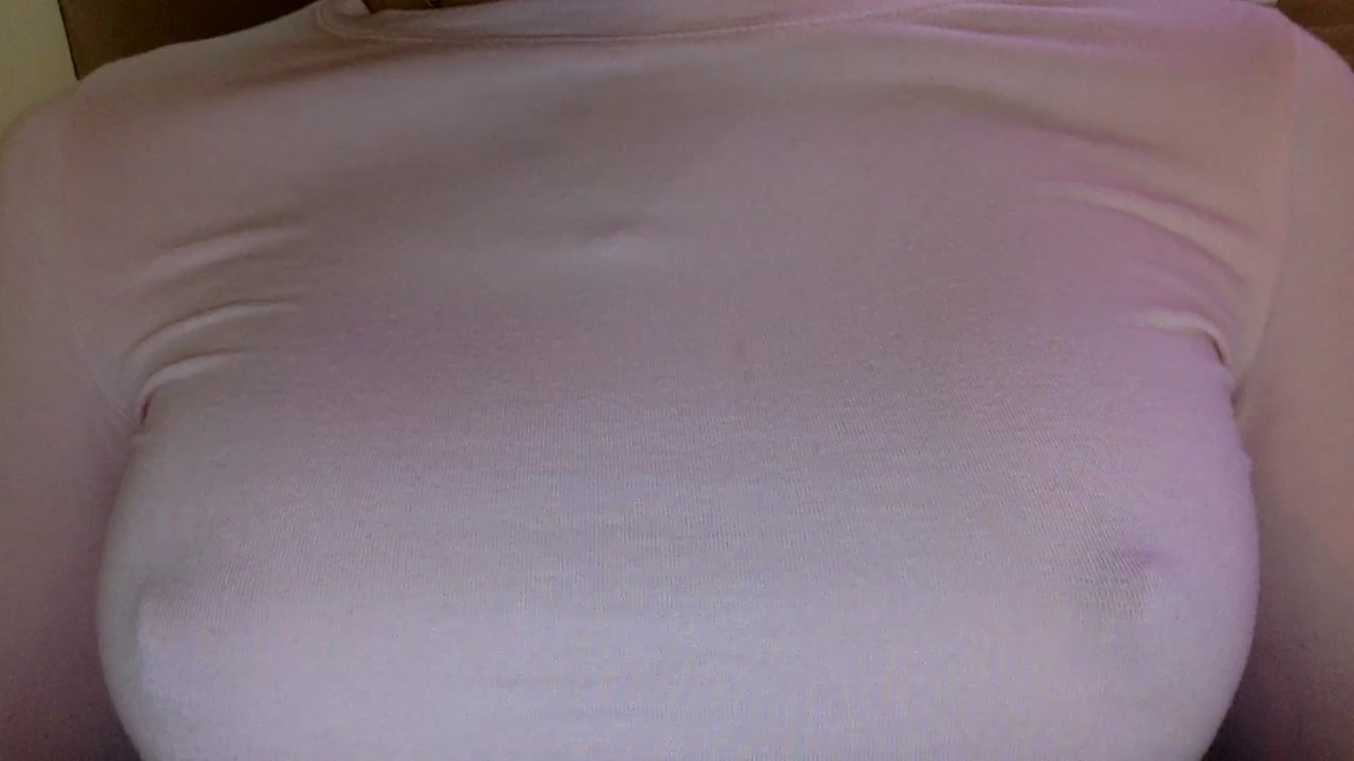 Gallery image thumbnail from EgoisticKitty's myfreecams stream on, 05/06/2024, 12:51 image 14 of 20