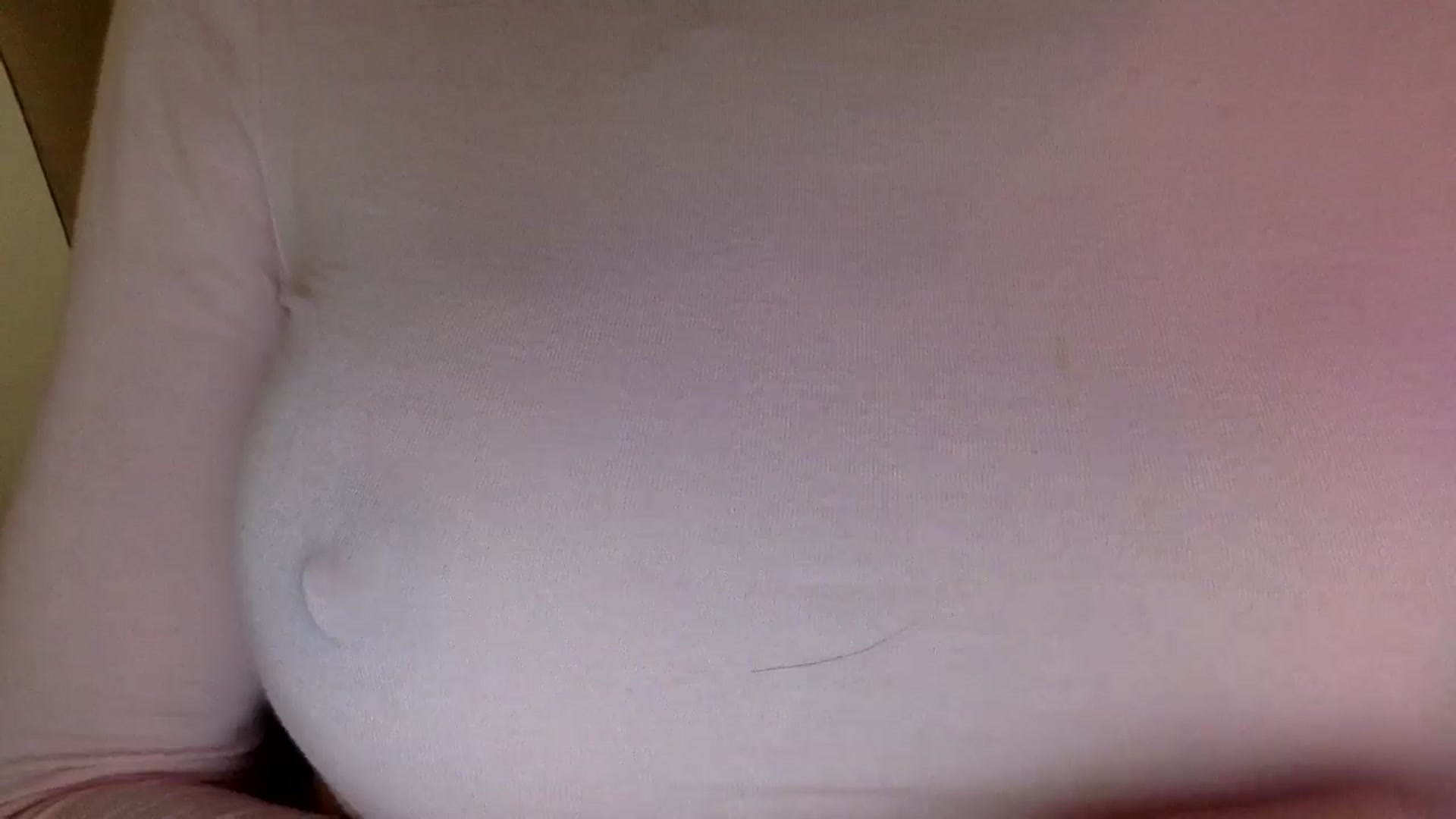 Gallery image thumbnail from EgoisticKitty's myfreecams stream on, 05/06/2024, 14:02 image 15 of 20