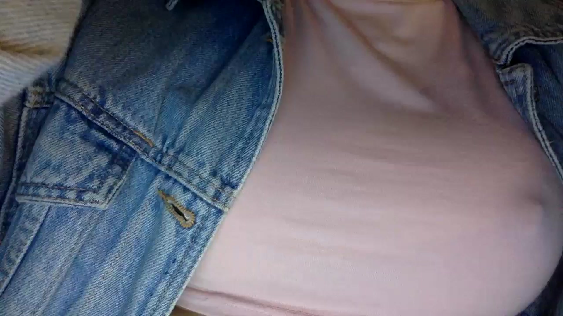 Gallery image thumbnail from EgoisticKitty's myfreecams stream on, 05/07/2024, 13:05 image 4 of 20