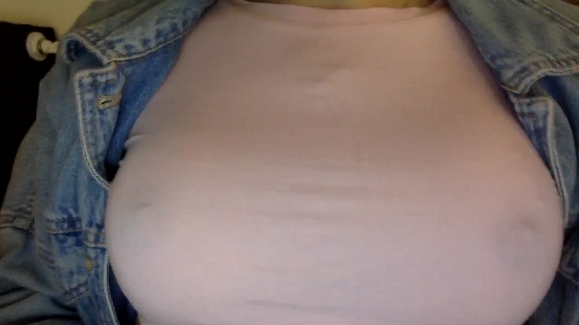 Gallery image thumbnail from EgoisticKitty's myfreecams stream on, 05/07/2024, 14:10 image 8 of 20