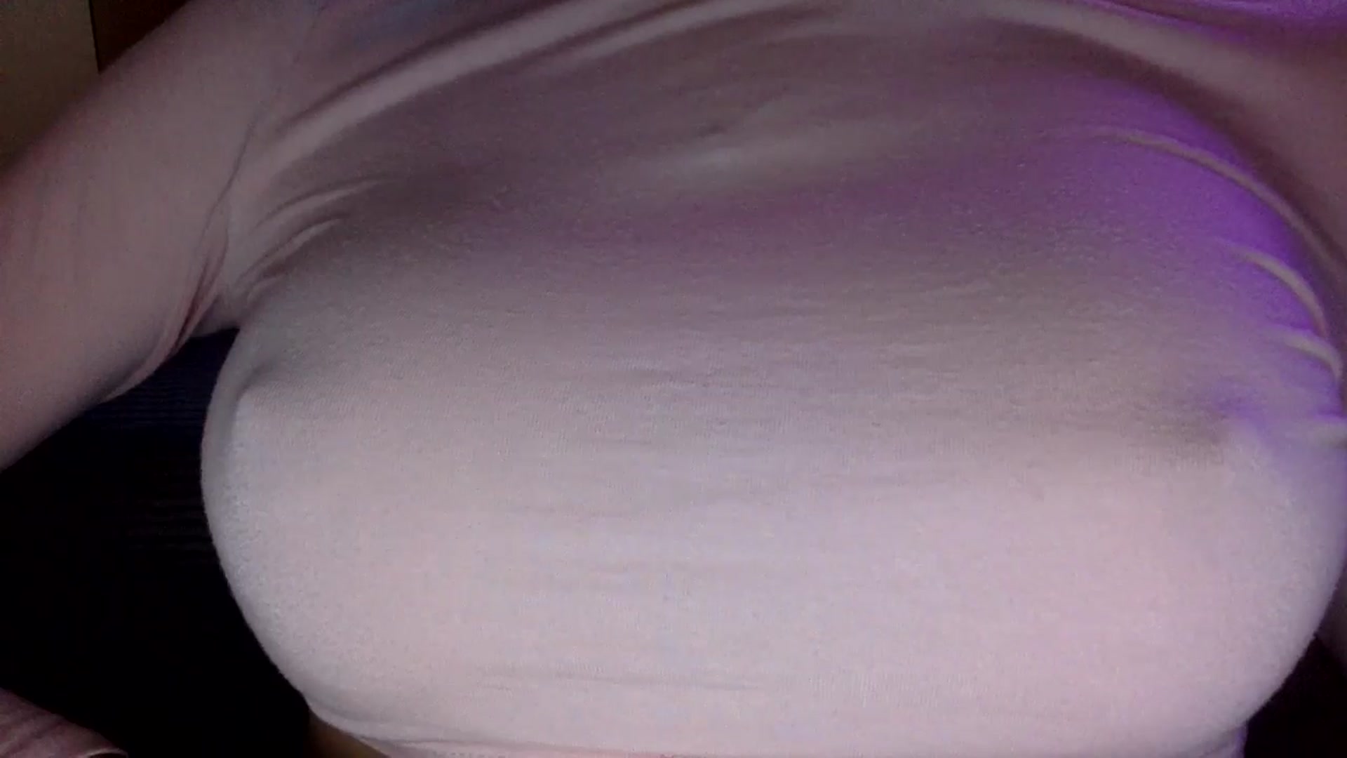Gallery image thumbnail from EgoisticKitty's myfreecams stream on, 05/08/2024, 10:57 image 3 of 20